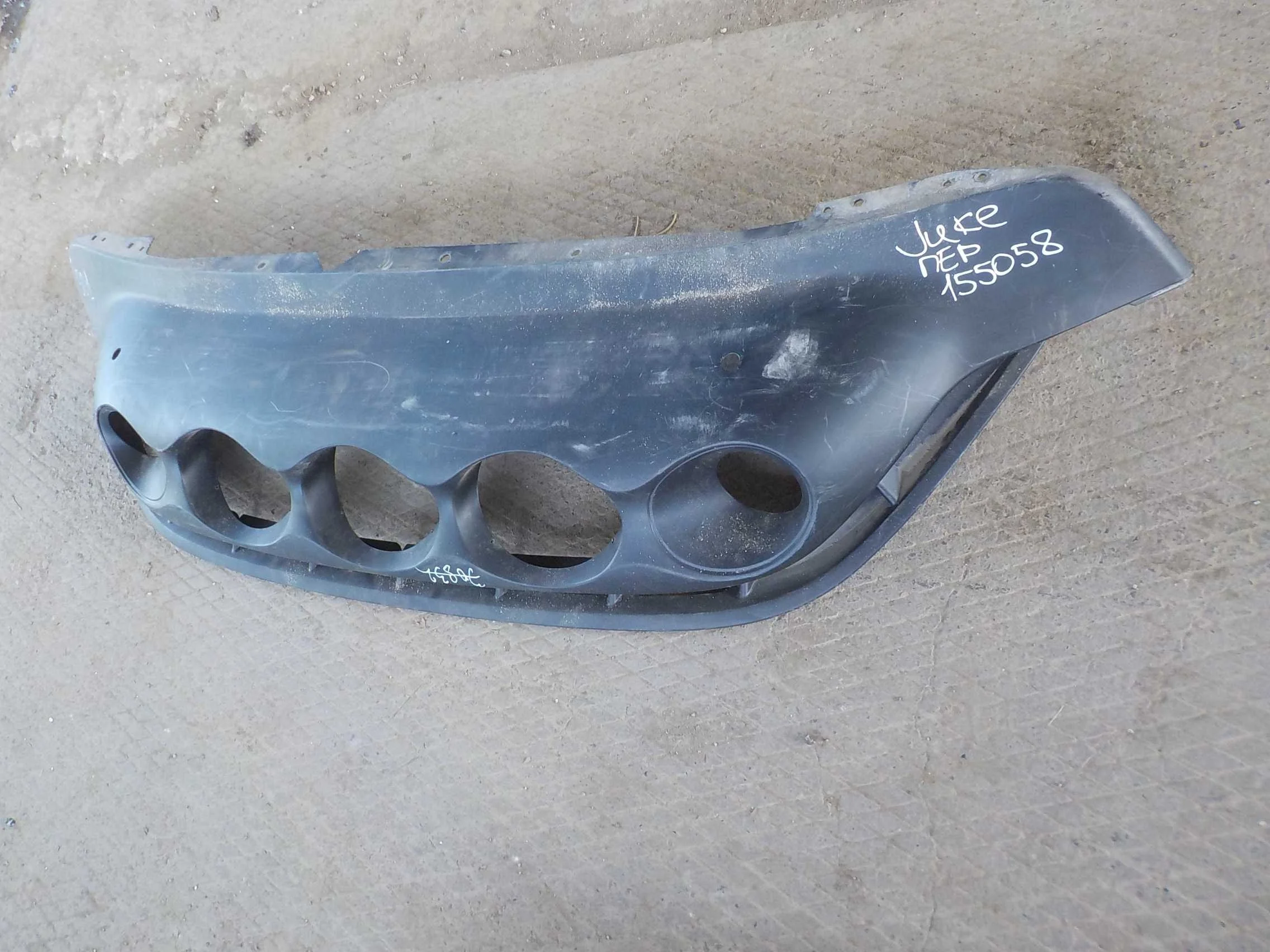 накладка на бампер Nissan Juke I (2010—2014) Перед