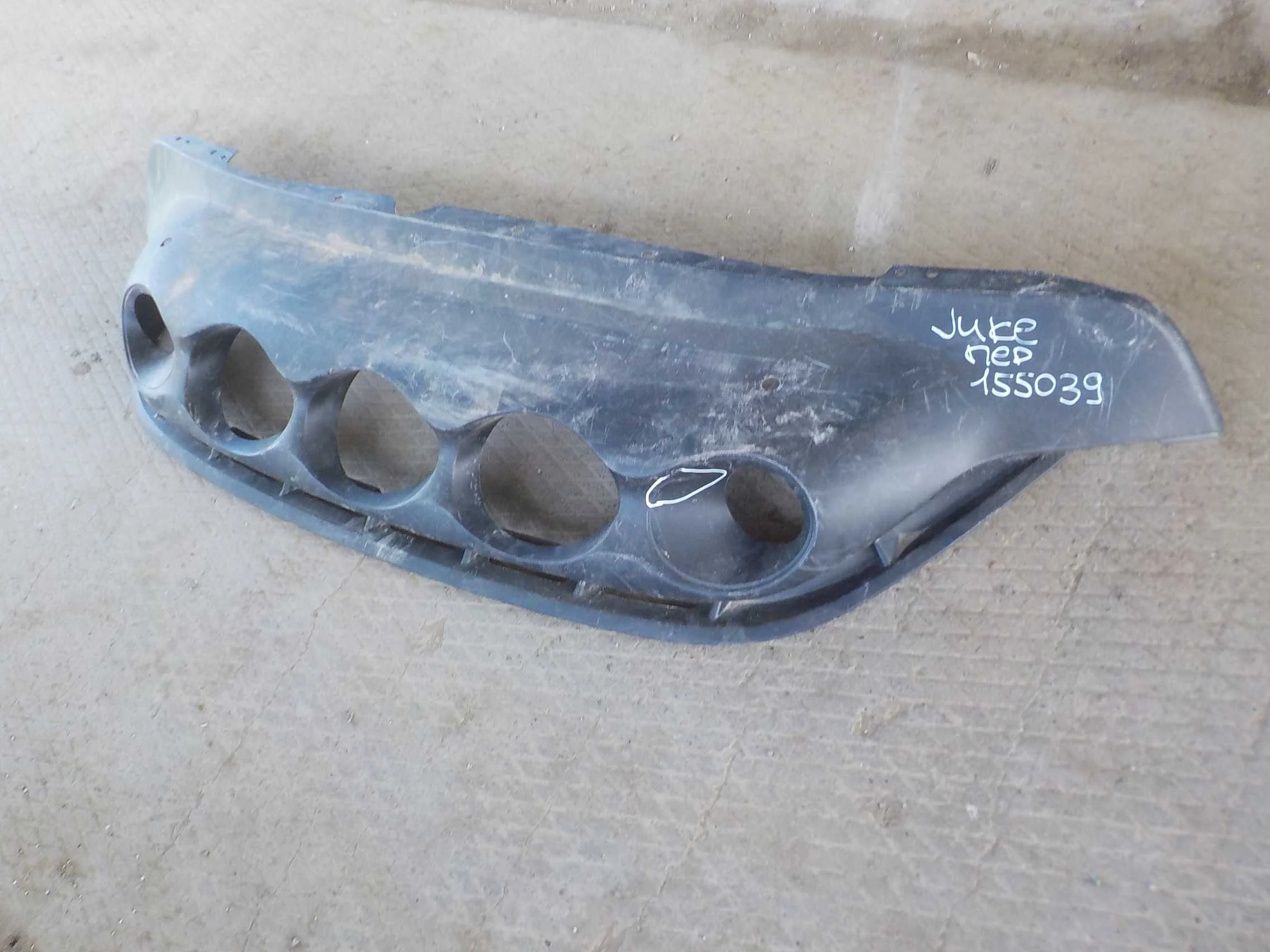 накладка на бампер Nissan Juke I (2010—2014) Перед