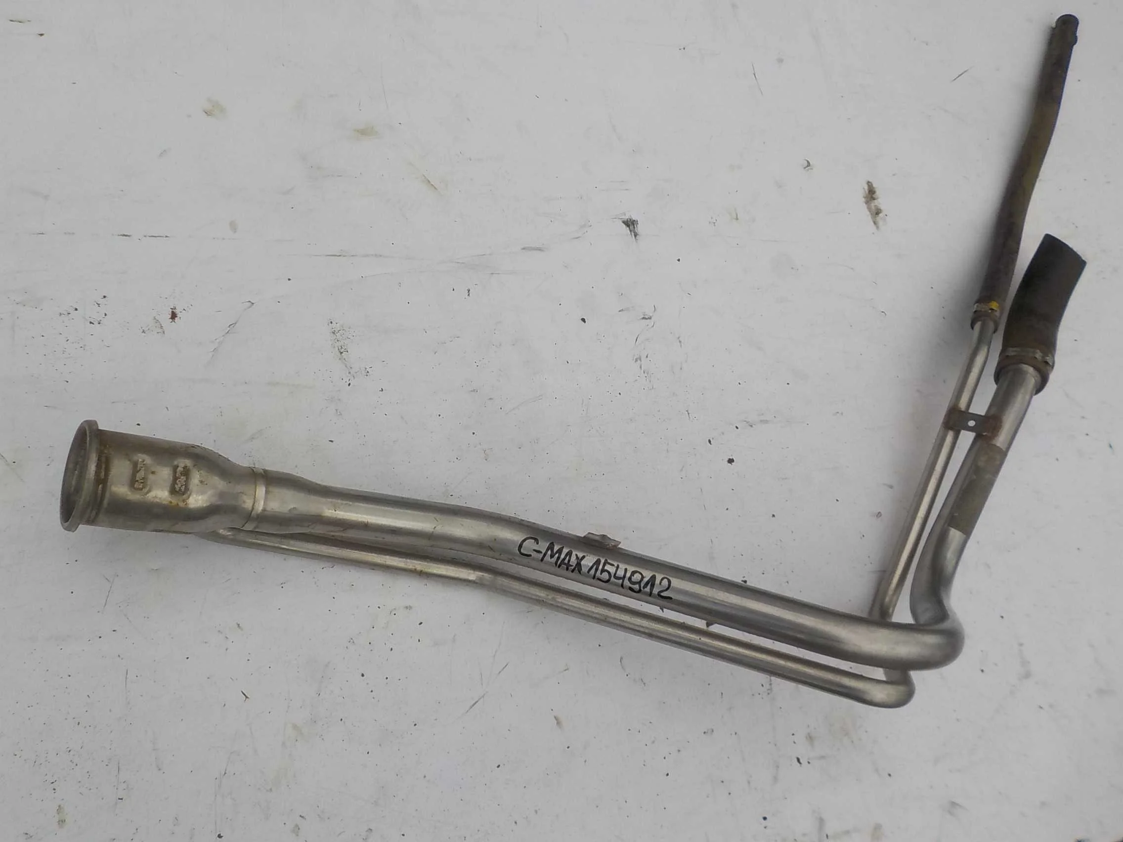 Горловина топливного бака Ford Focus II (2005—2008)