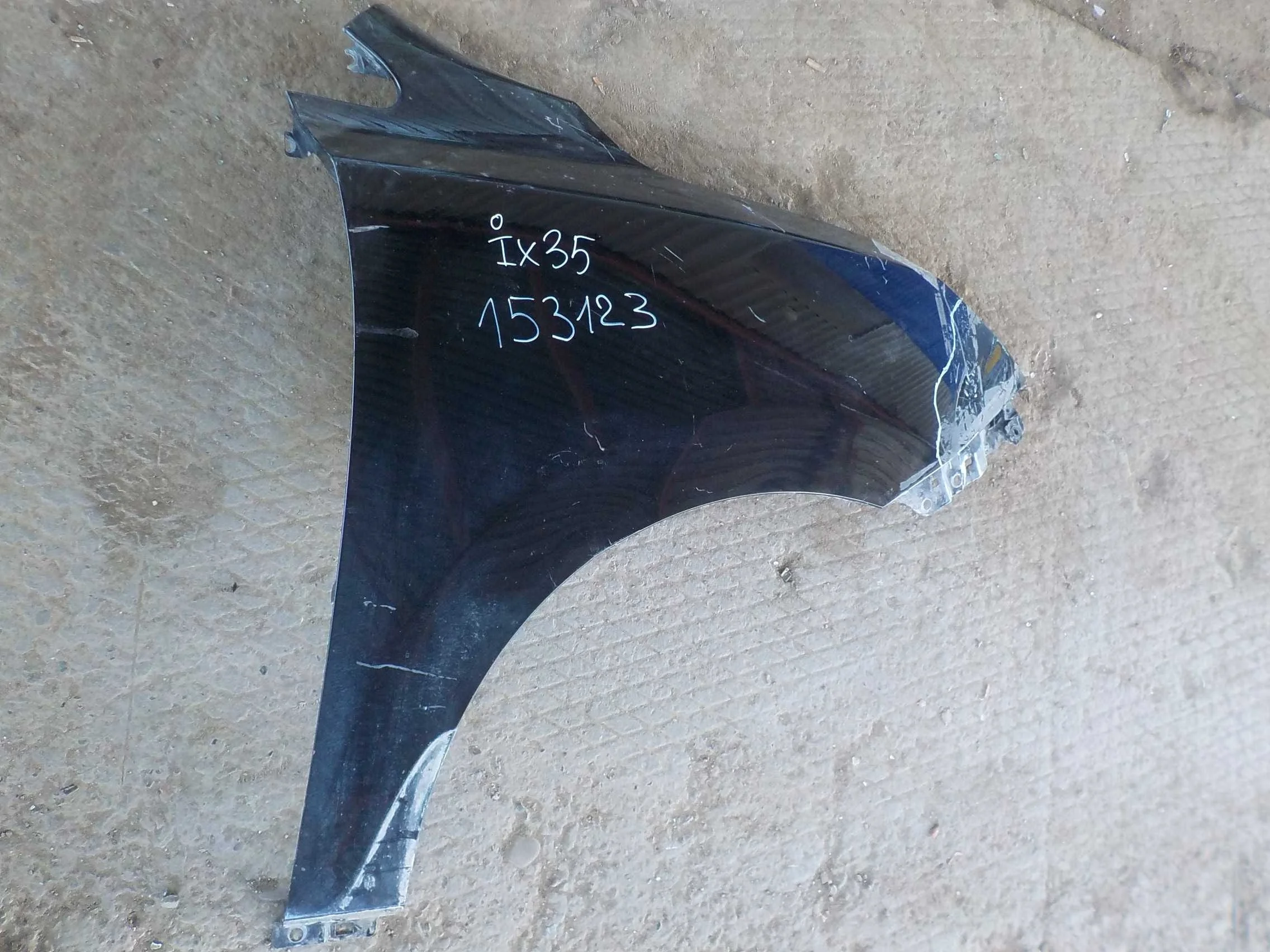 Крыло Hyundai Tucson II (2009—2015) Перед Право