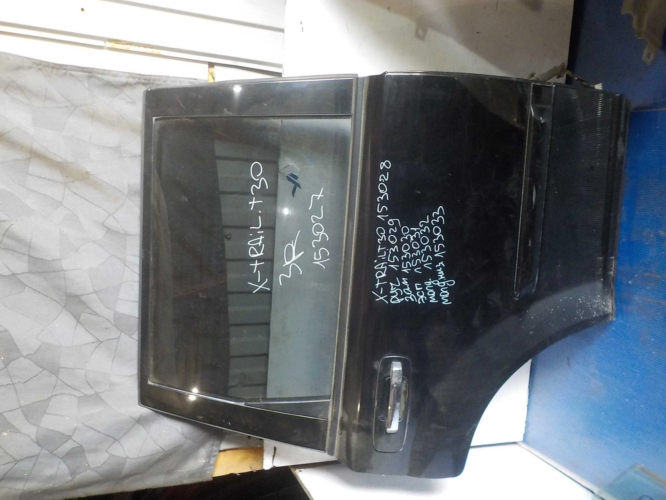 Накладка на дверь Nissan X-Trail I (2000—2007) Зад Право