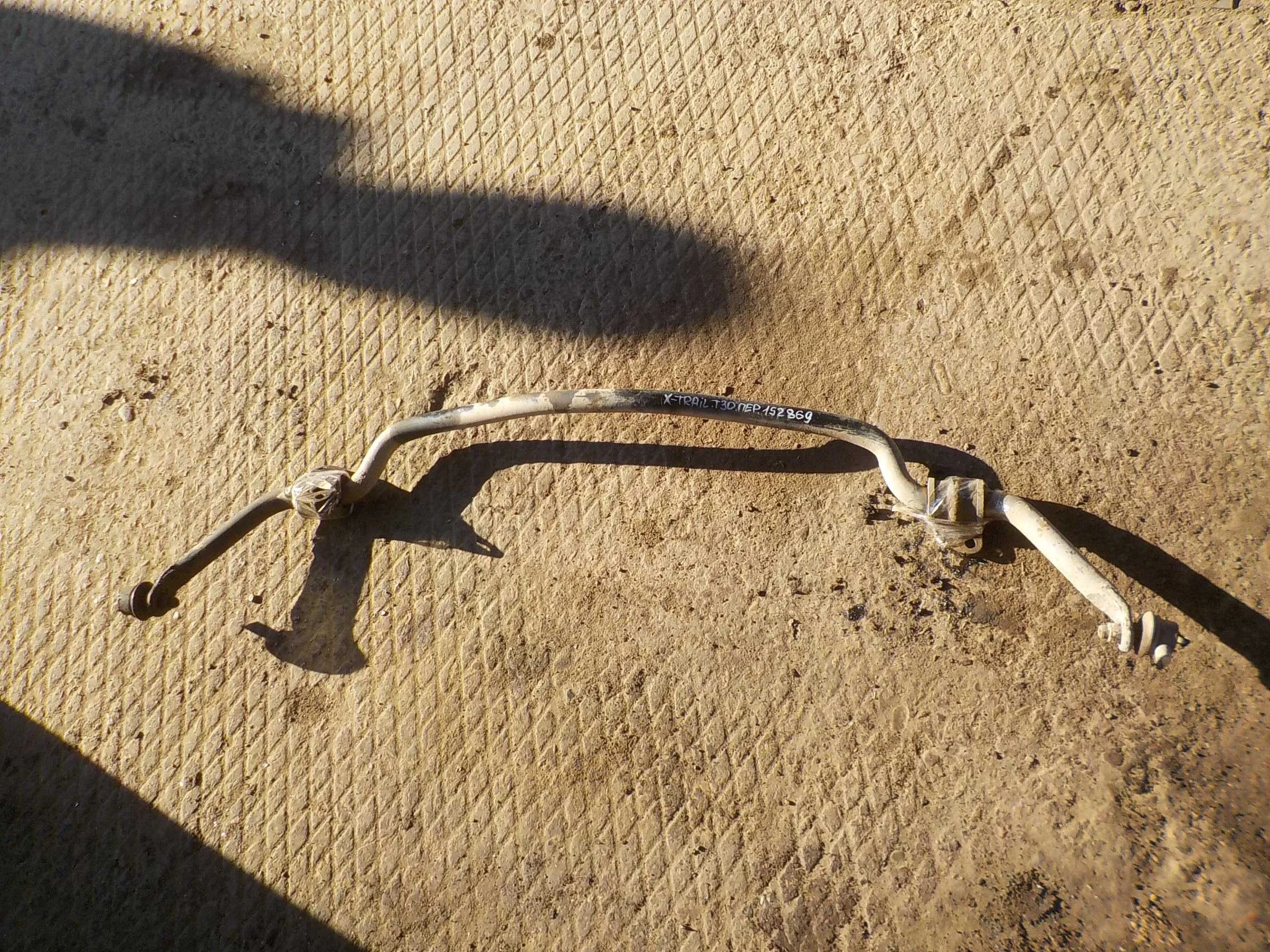 Стабилизатор Nissan X-Trail I (2000—2007) Перед