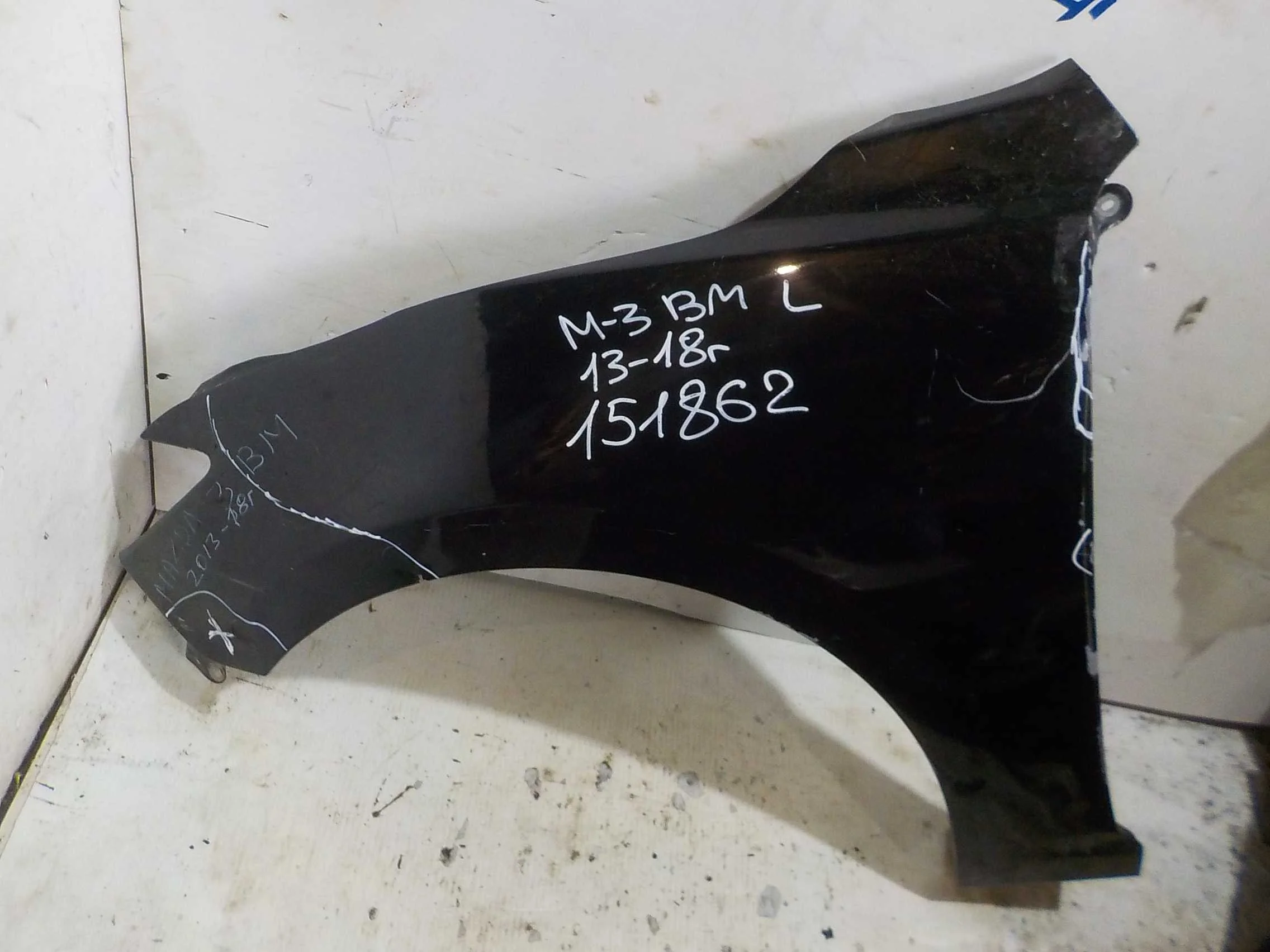 Крыло Mazda 3 BM (2013—2016) Перед Лево