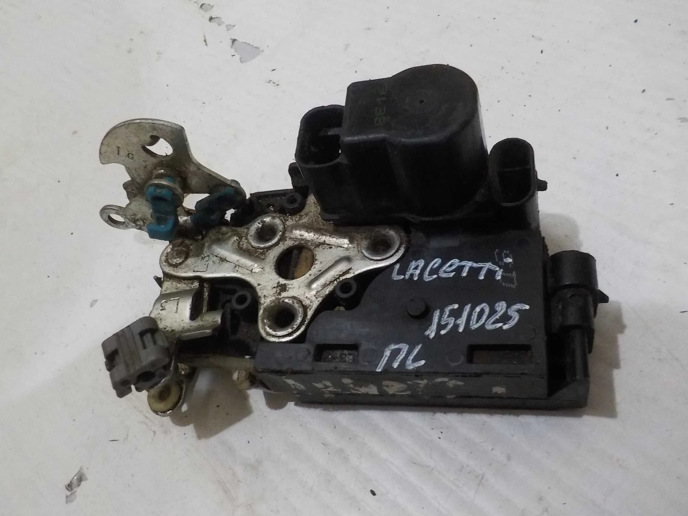 Замок двери Chevrolet Aveo I (2003—2008) Перед Лево