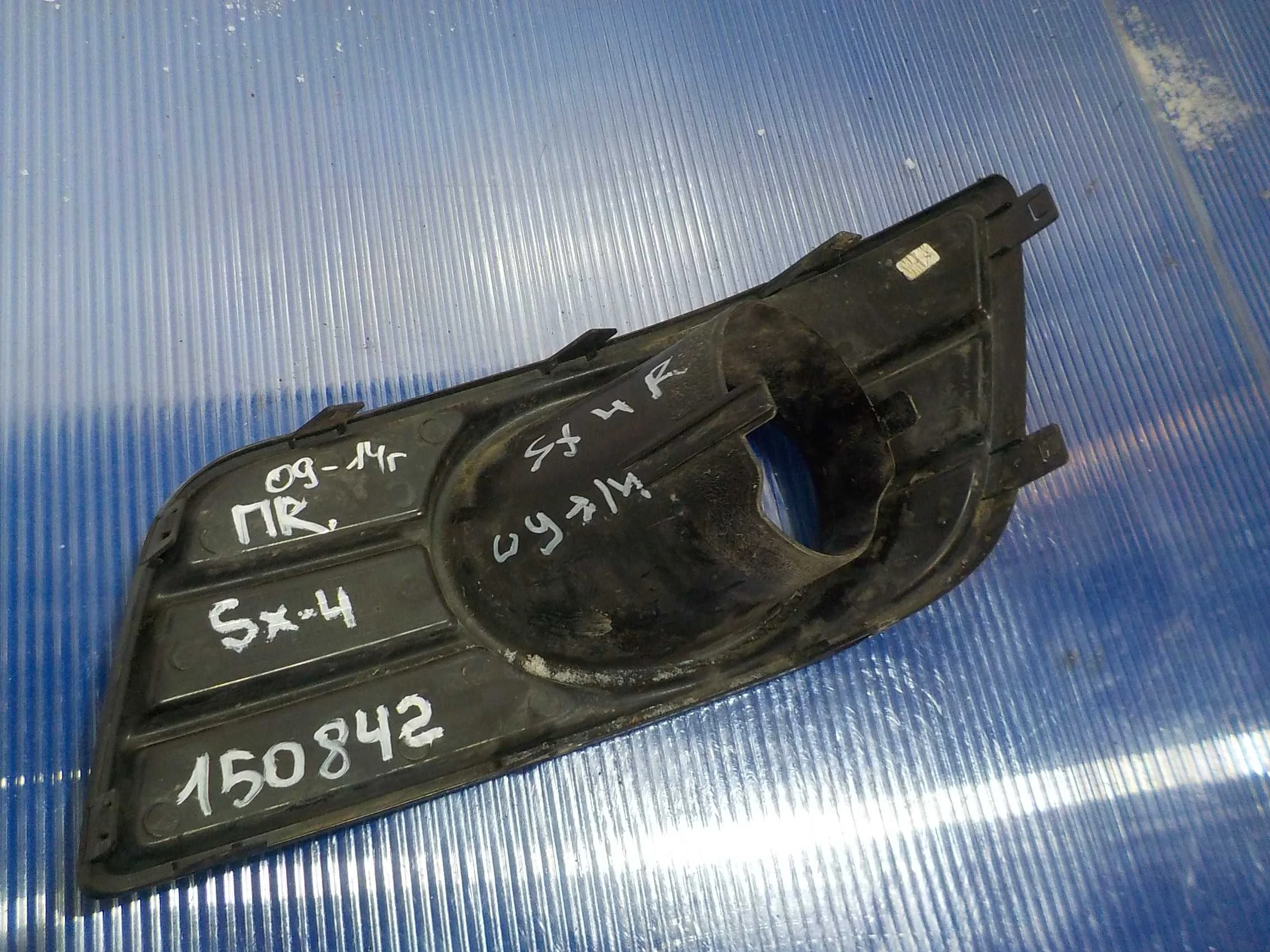 накладка на бампер Suzuki SX4 I (2006—2009) Перед Право