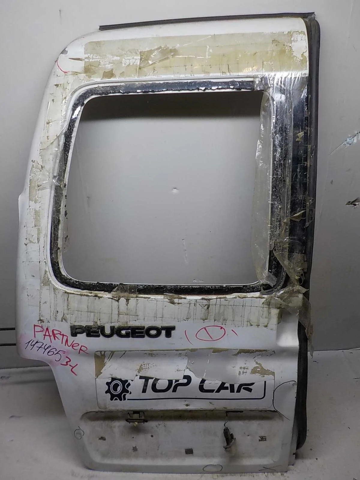 Крышка багажника Peugeot Partner I рестайлинг (2002—2012) Зад Лево