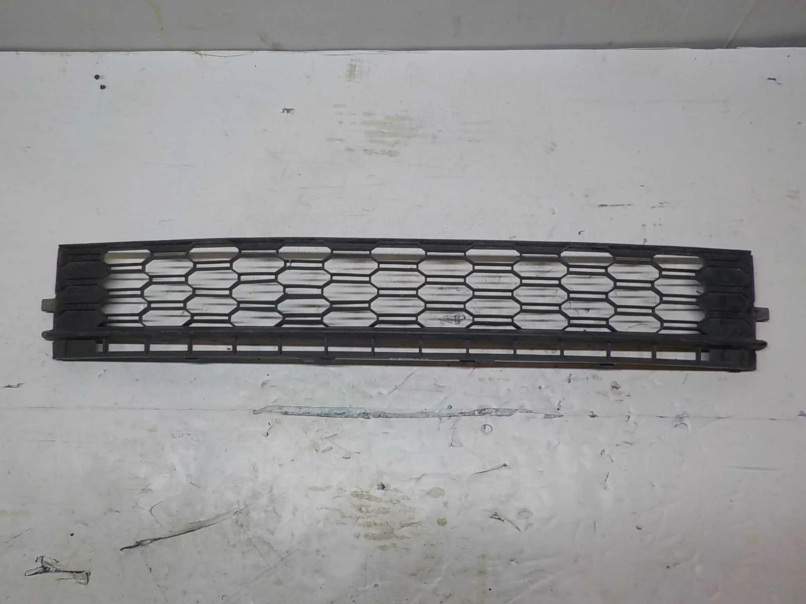 решетка бампера Skoda Rapid I рестайлинг (2017—2020)