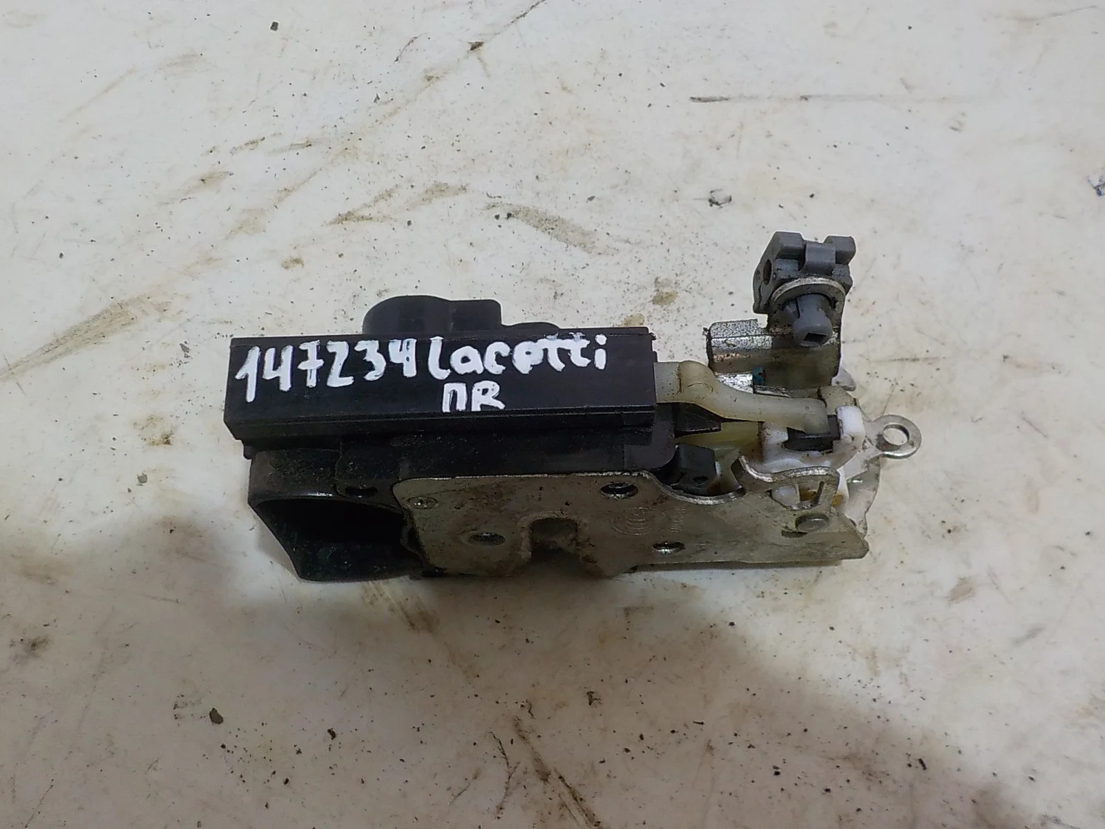 Замок двери Chevrolet Aveo I (2003—2008) Перед Право