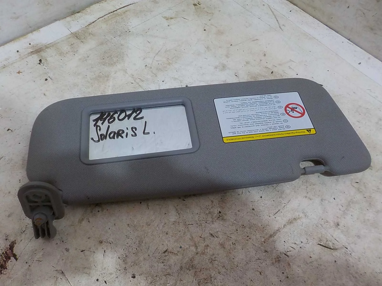 козырек Hyundai Solaris I (2010—2014)  Лево