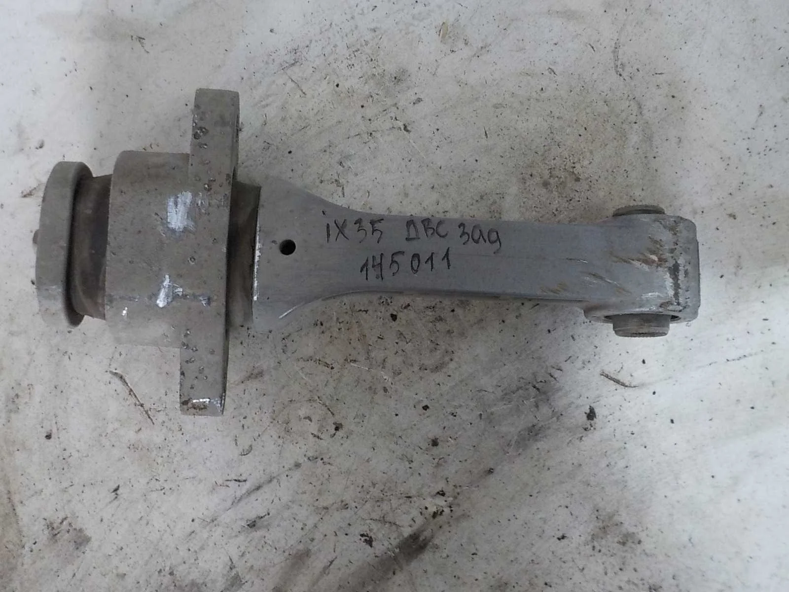 Опора КПП Hyundai ix35 I (2009—2013) Зад