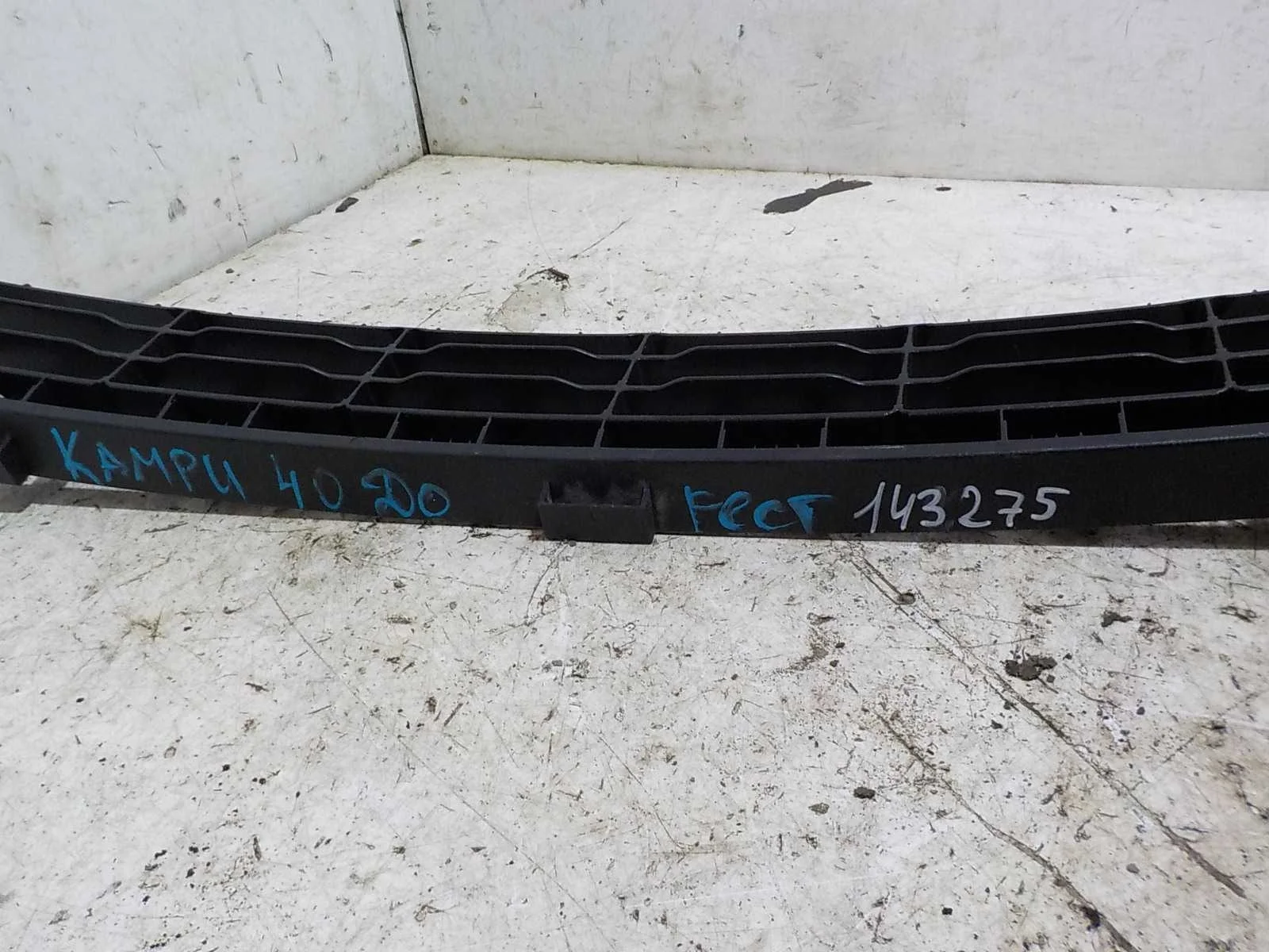 решетка бампера Toyota Camry XV40 (2006—2009) Перед