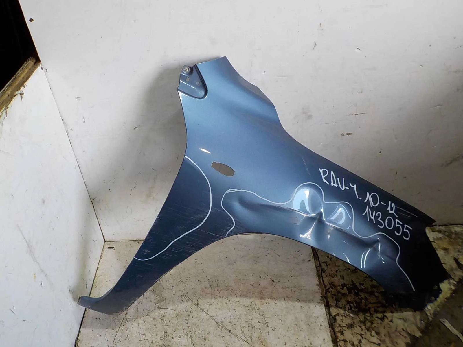 Крыло Toyota RAV4 III (2005—2010) Перед Право