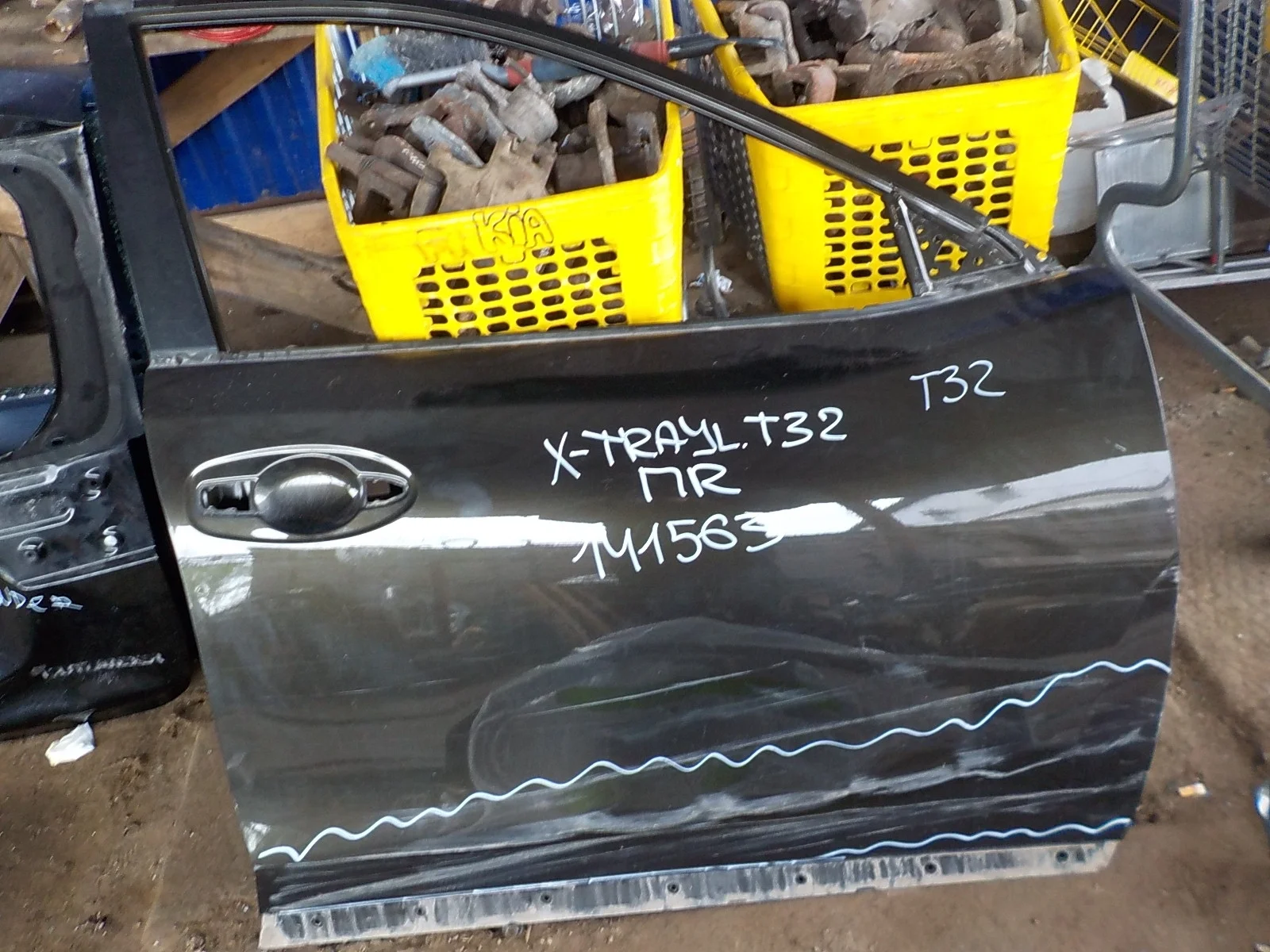 Дверь Nissan X-Trail III (2013—2019) Перед Право