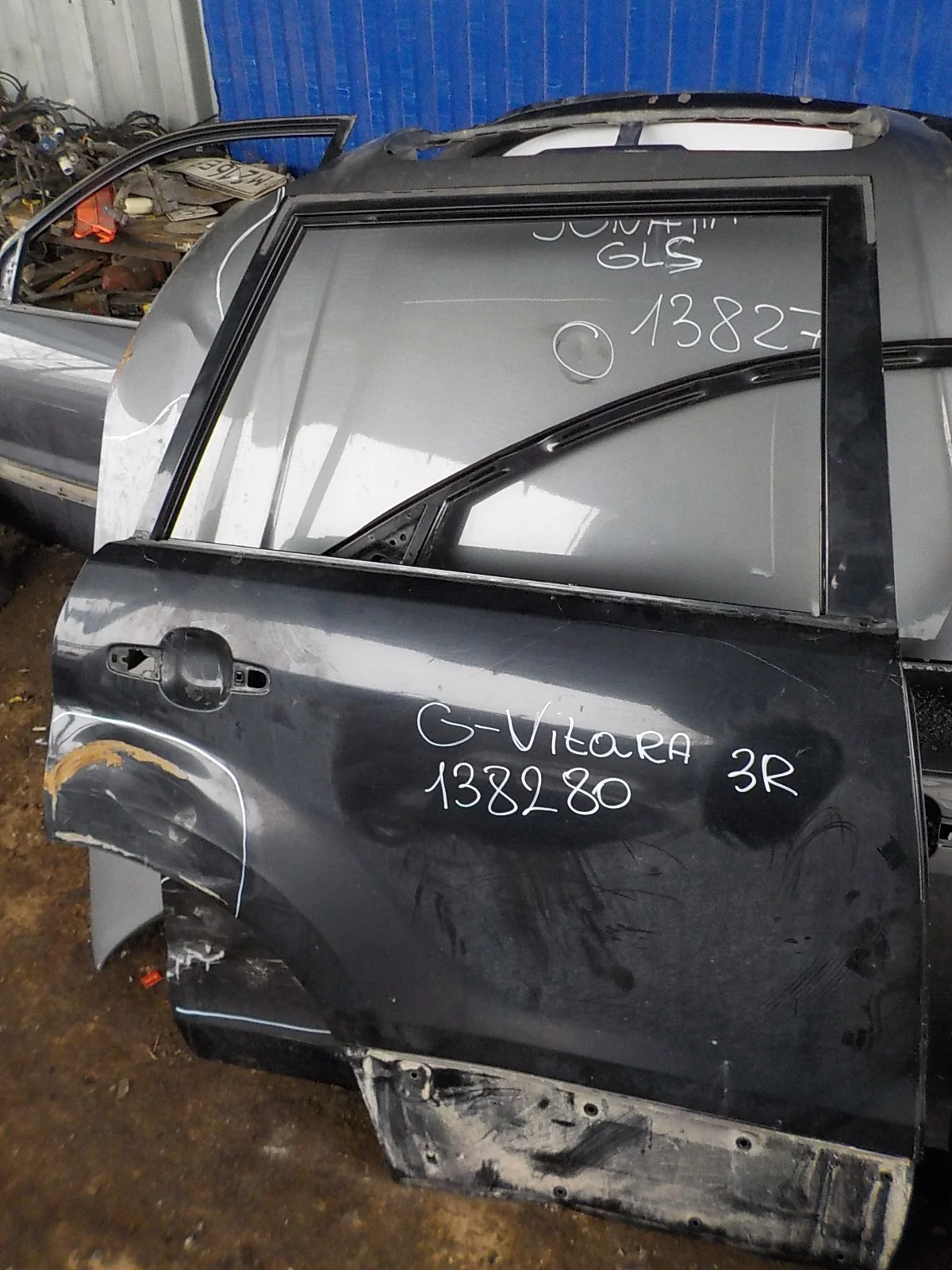 Дверь Suzuki Grand Vitara II (2005—2008) Зад Право