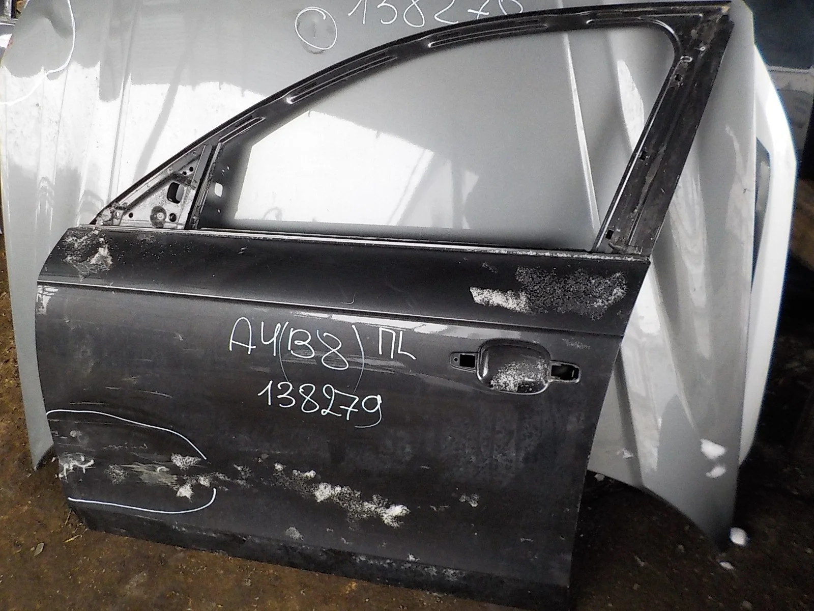 Дверь Audi A8 D4 (2010—2014) Перед Лево