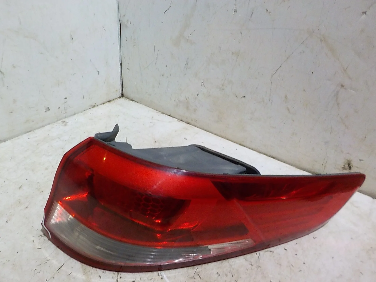 Фонарь Kia Rio III рестайлинг (2015—2017) Зад Право