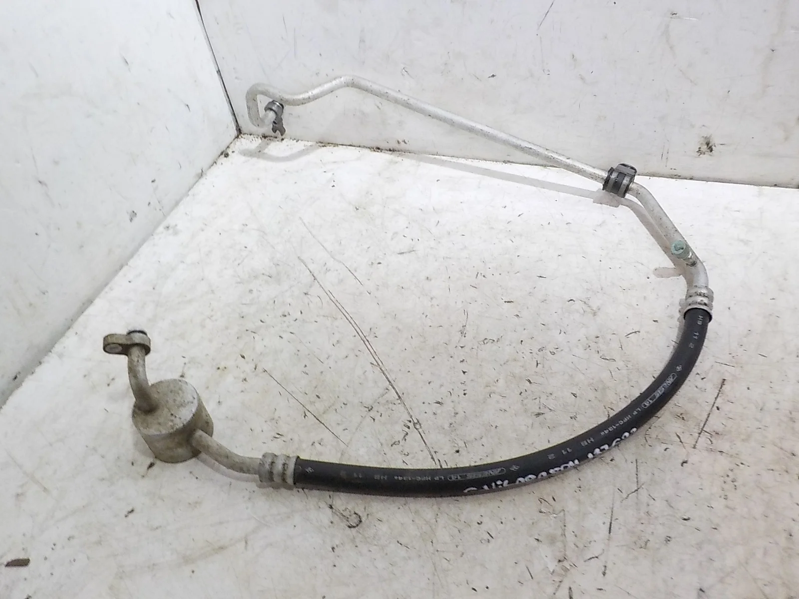 Трубка кондиционера Suzuki Grand Vitara II (2005—2008)