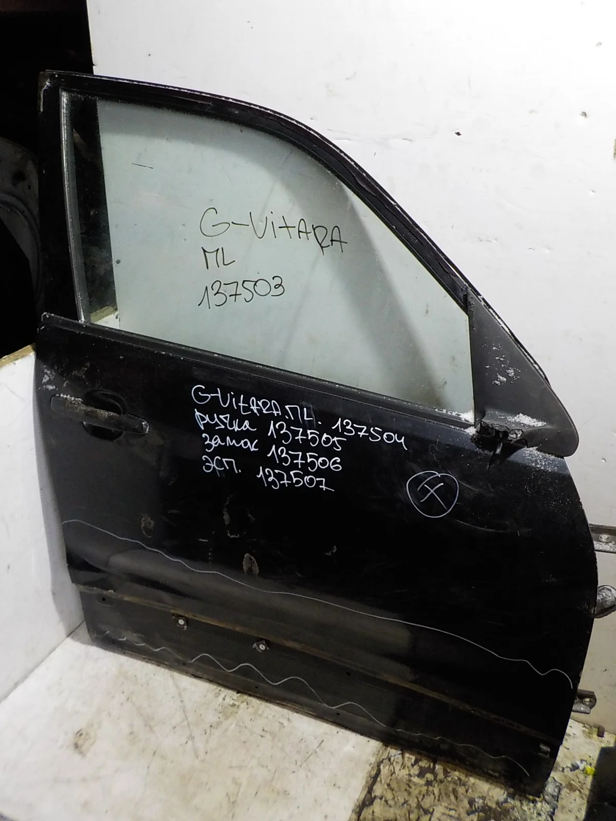 Замок двери Suzuki Grand Vitara II (2005—2008) Перед Право