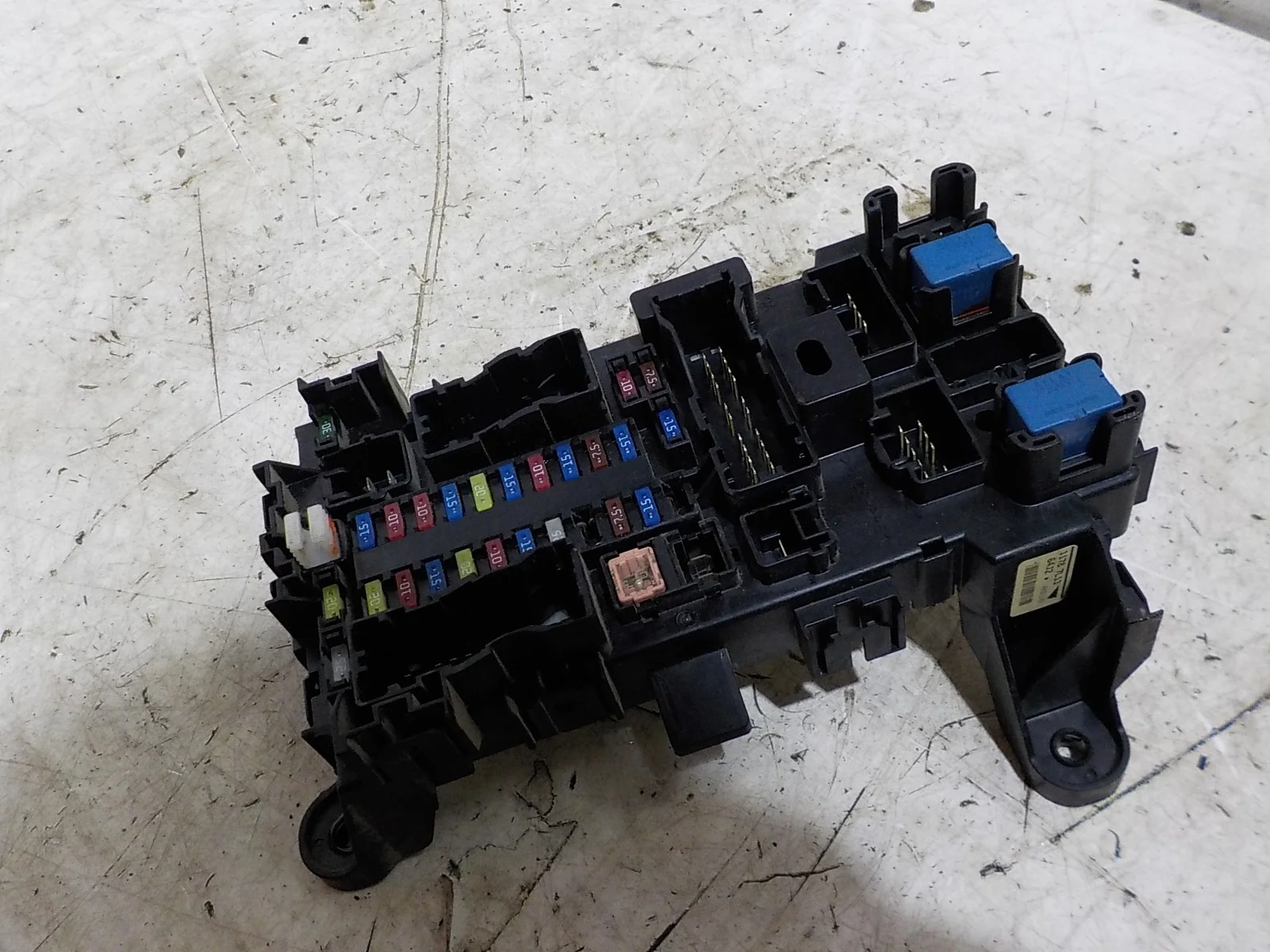 Блок предохранителей Suzuki Grand Vitara II (2005—2008)