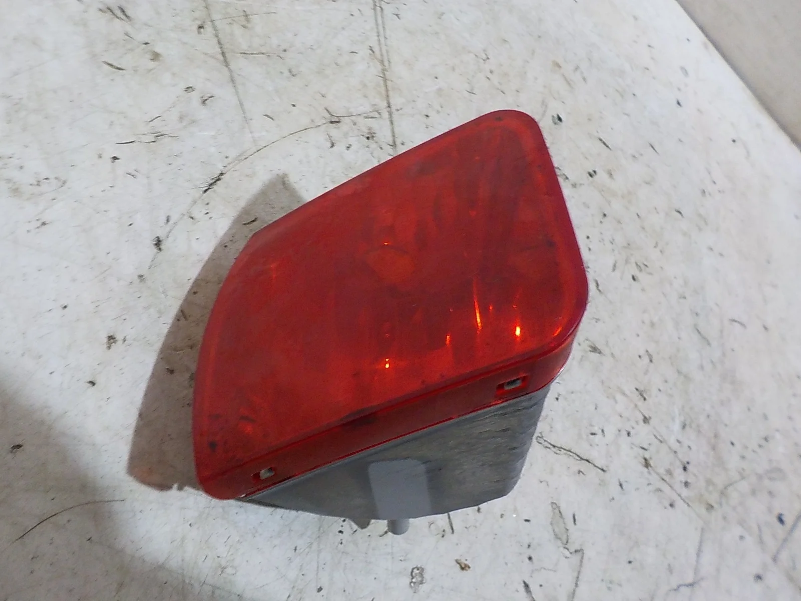 туманка Suzuki Grand Vitara II (2005—2008) Зад Лево