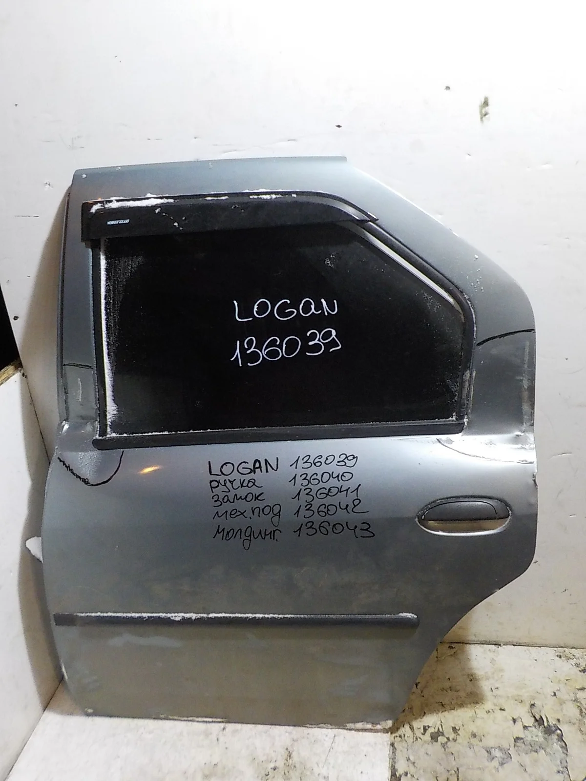Дверь Renault Logan I (2004—2009) Зад Лево