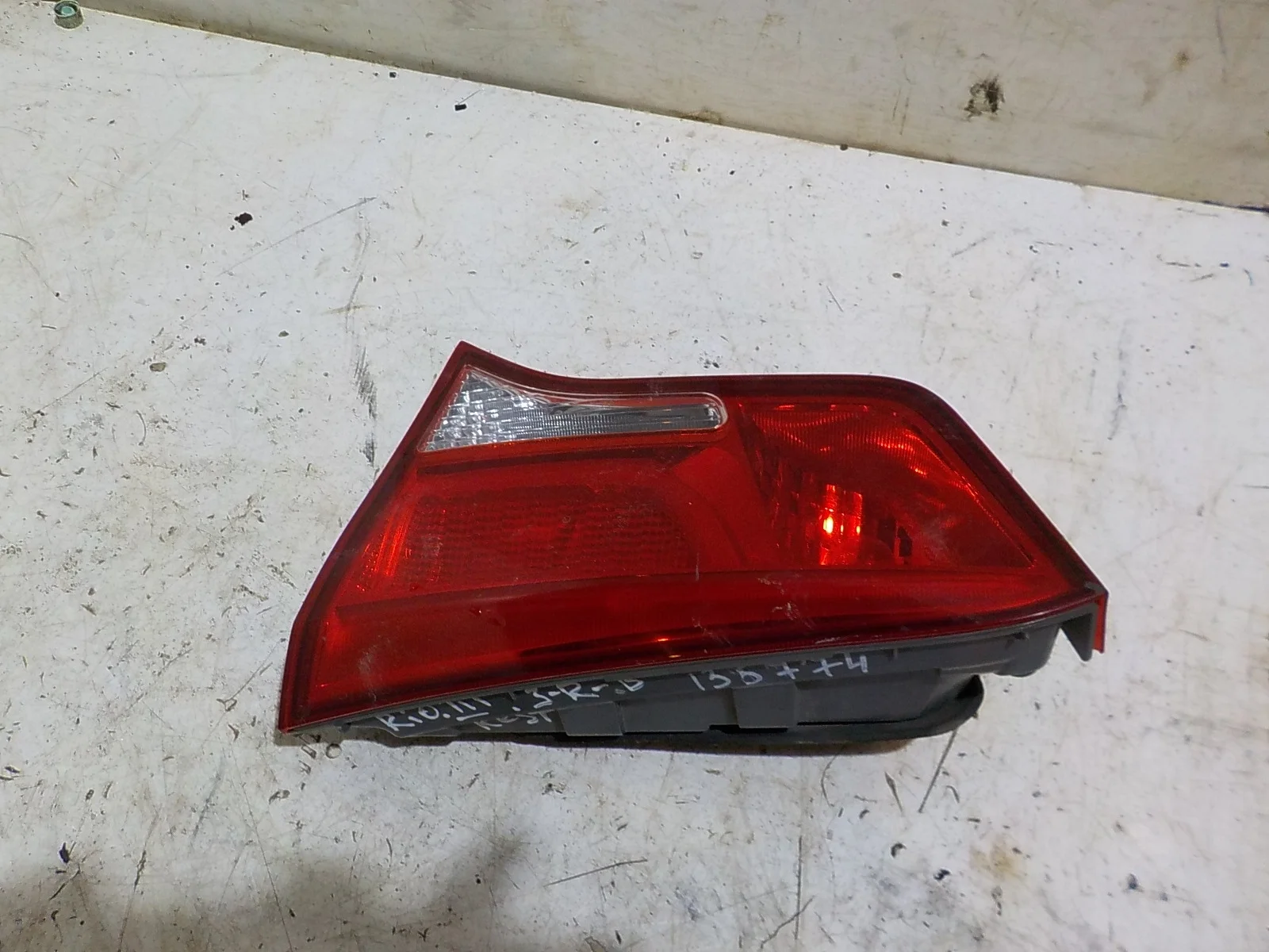 Фонарь Kia Rio III рестайлинг (2015—2017) Зад Право
