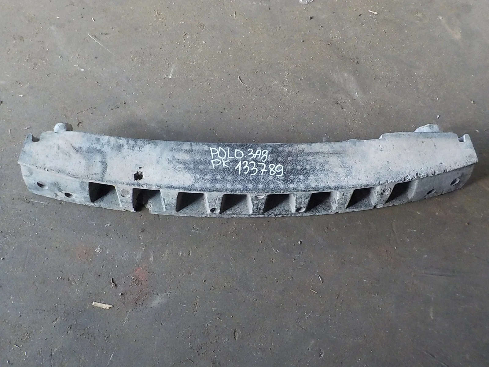 Абсорбер бампера Volkswagen Polo V (2009—2015) Зад