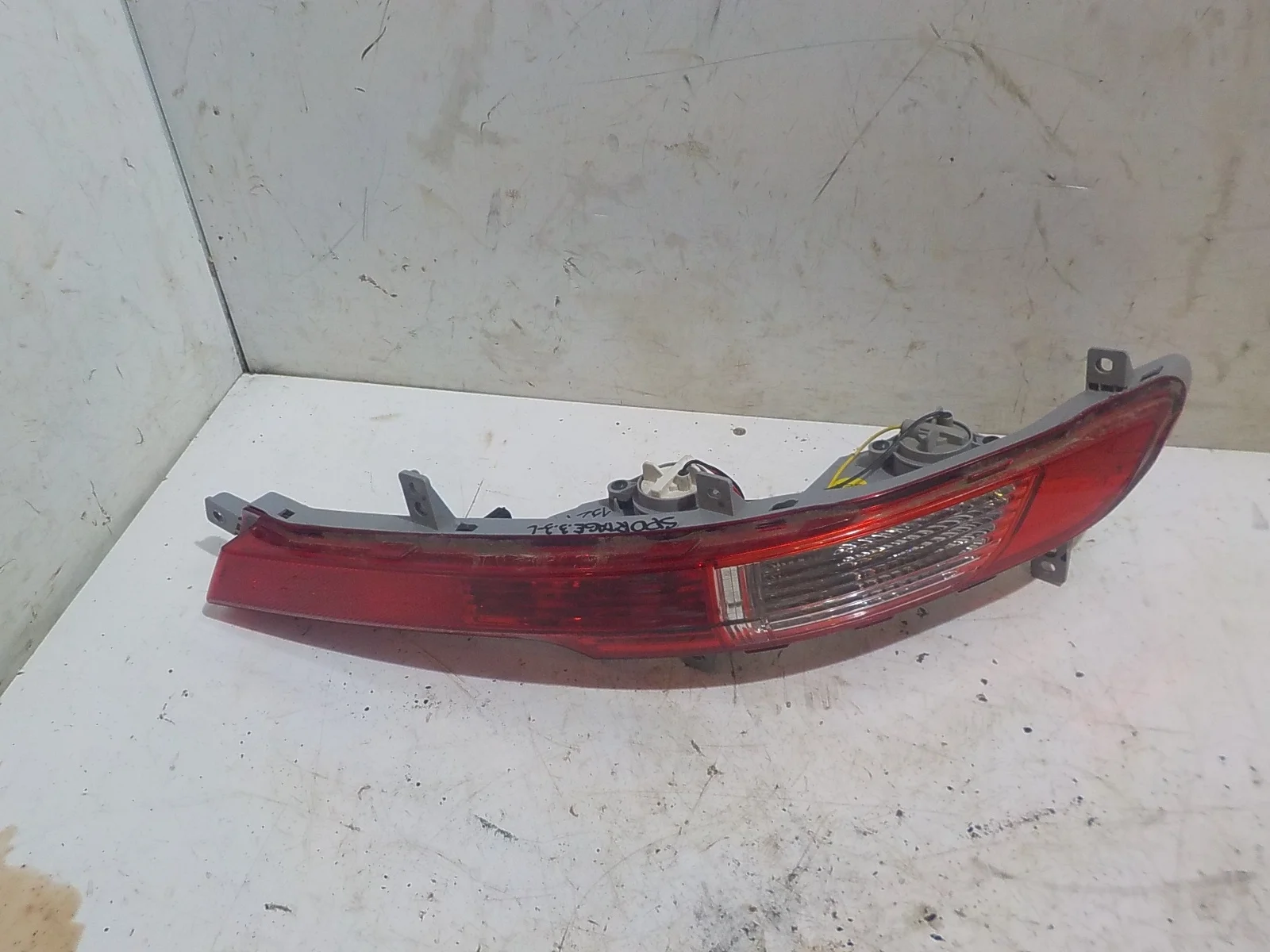 туманка Kia Sportage III (2010—2014) Зад Лево