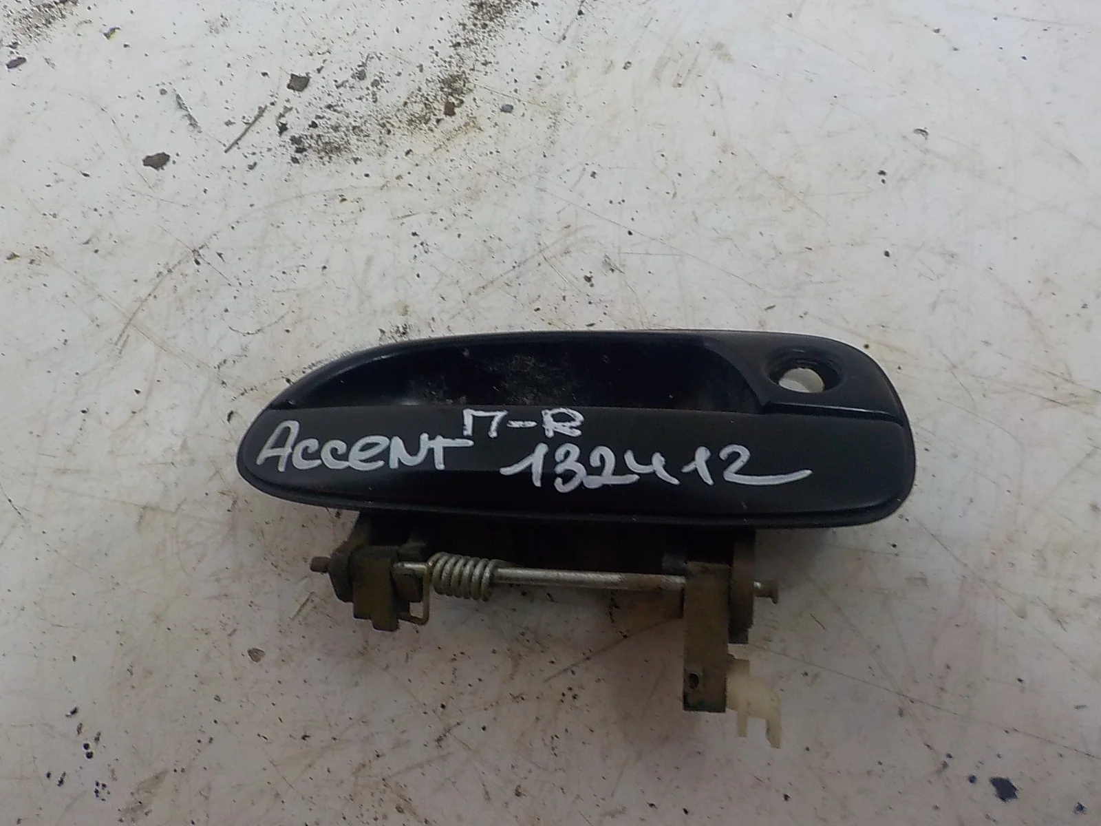 ручка двери внешняя Hyundai Accent III (2006—2011) Перед Право