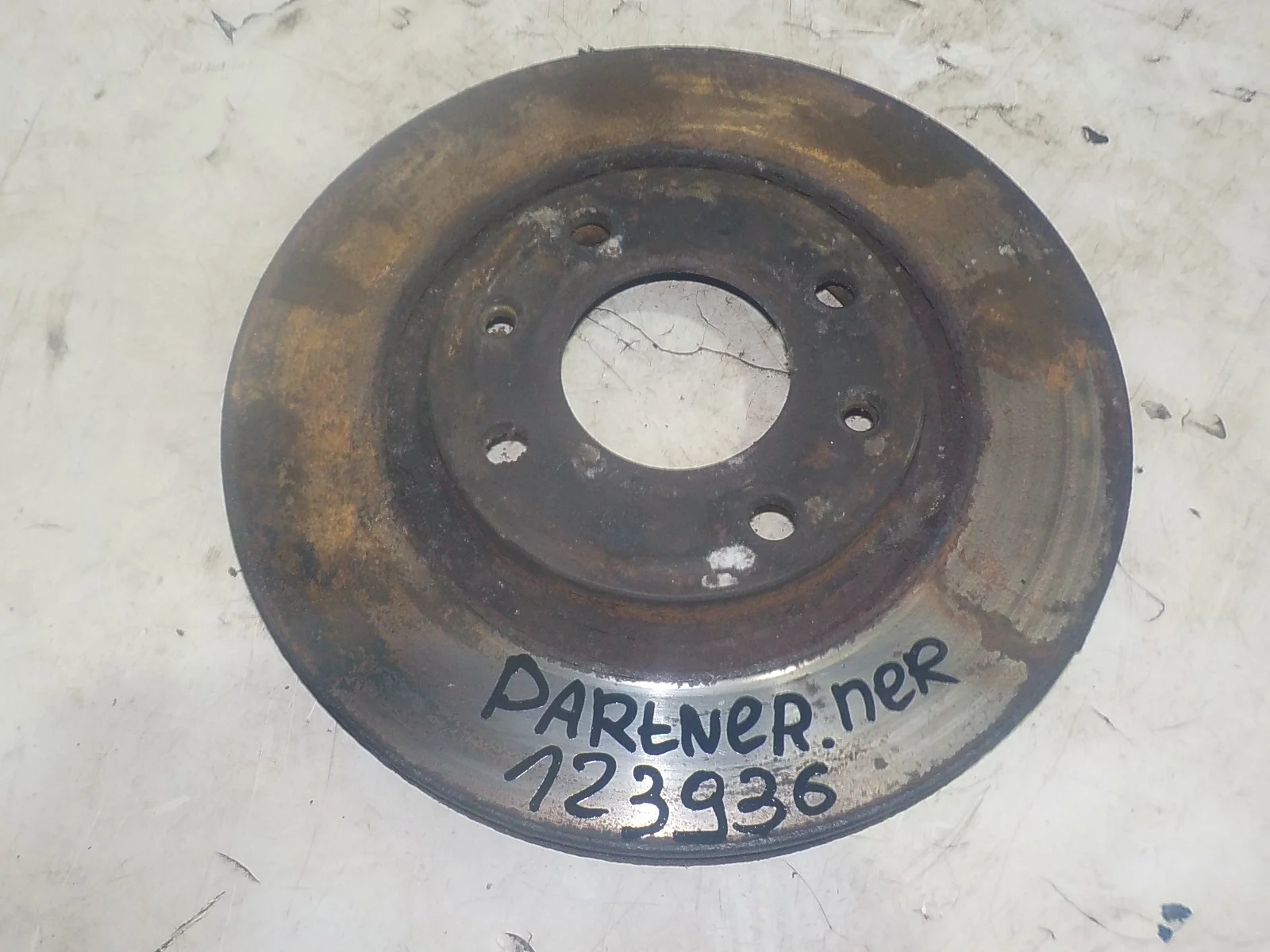 тормозной диск Peugeot 408 I (2012—2017) Перед