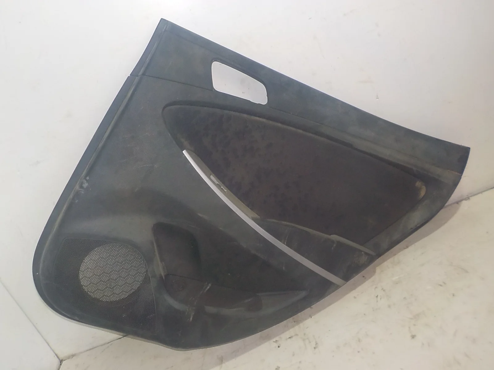 Обшивка двери Hyundai Solaris I (2010—2014) Зад Право