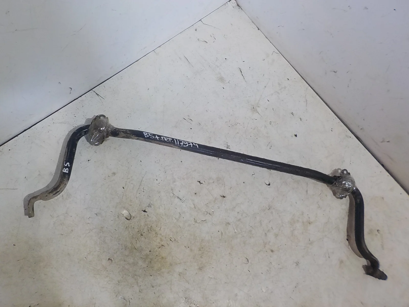 Стабилизатор Volkswagen Passat B5 (1996—2001) Перед