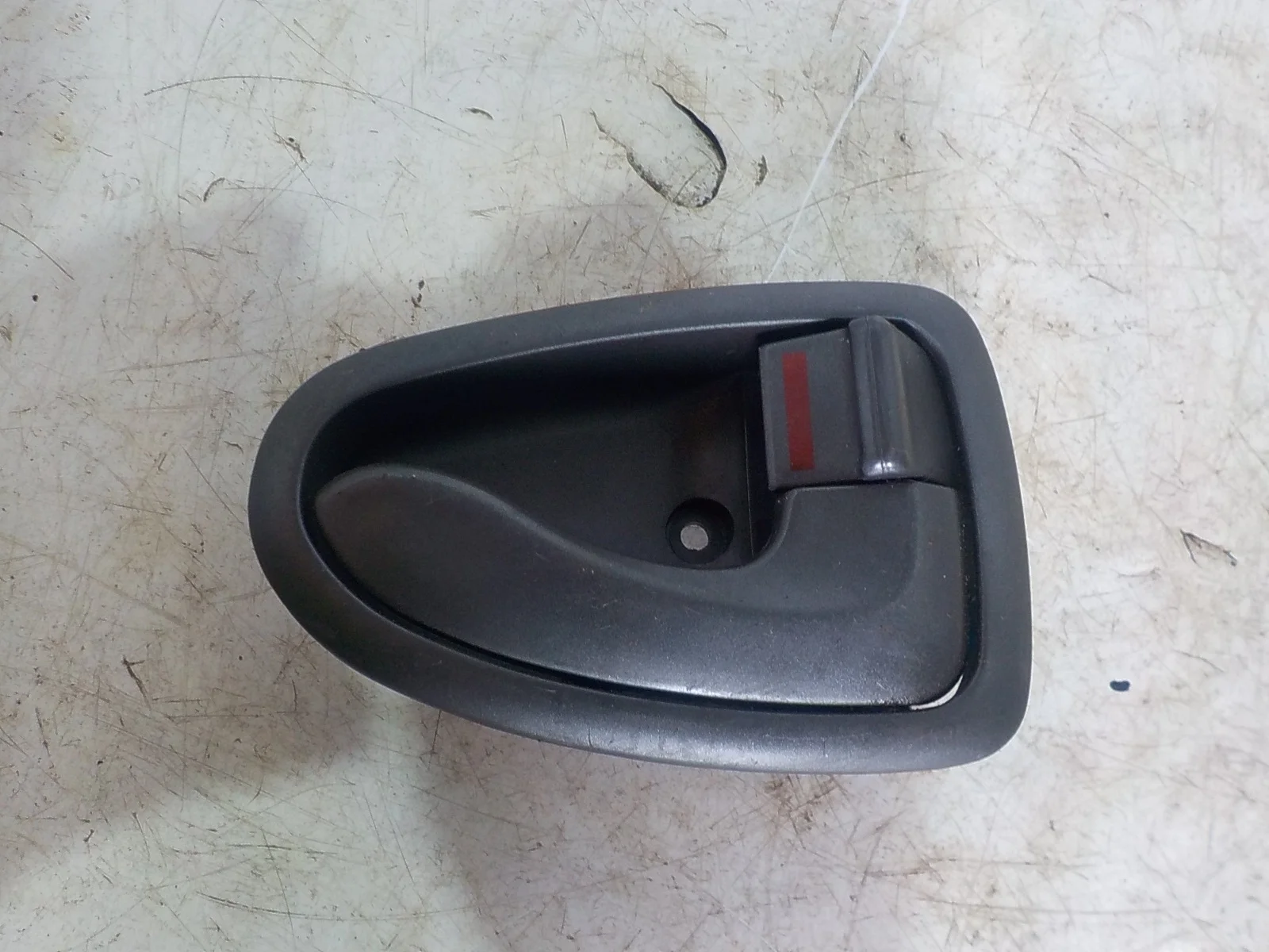 Ручка двери внутренняя Hyundai Accent II (1999—2012) Перед Право