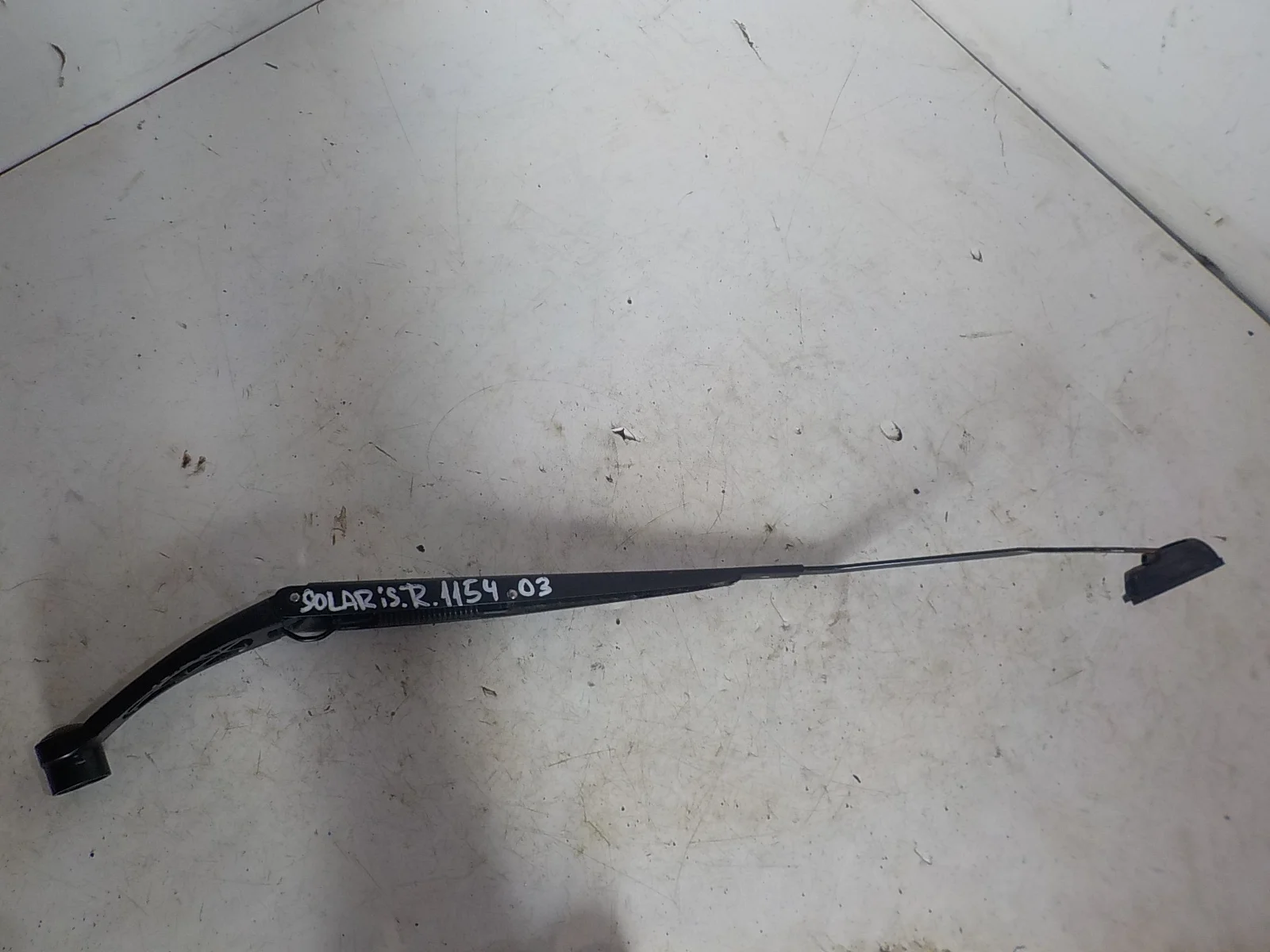 Поводок стеклоочистителя Hyundai Solaris I (2010—2014) Перед Право