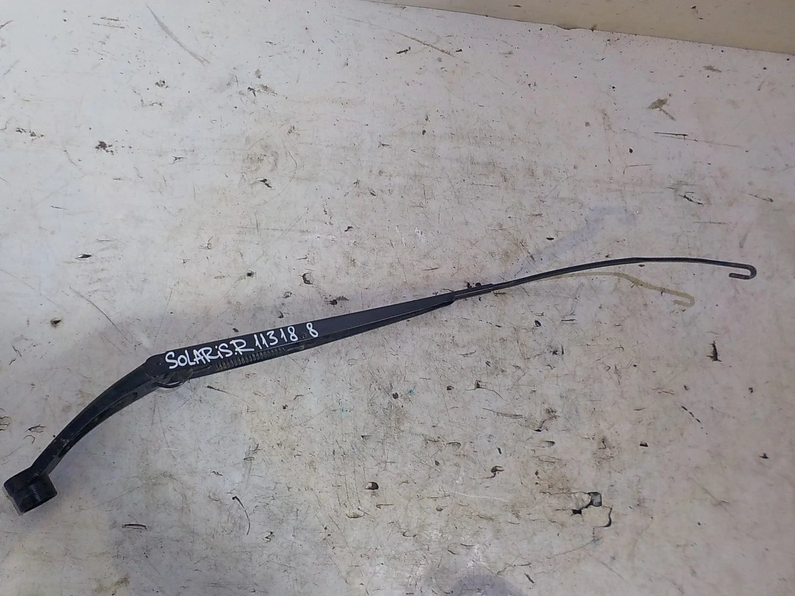 Поводок стеклоочистителя Hyundai Solaris I (2010—2014) Перед Право