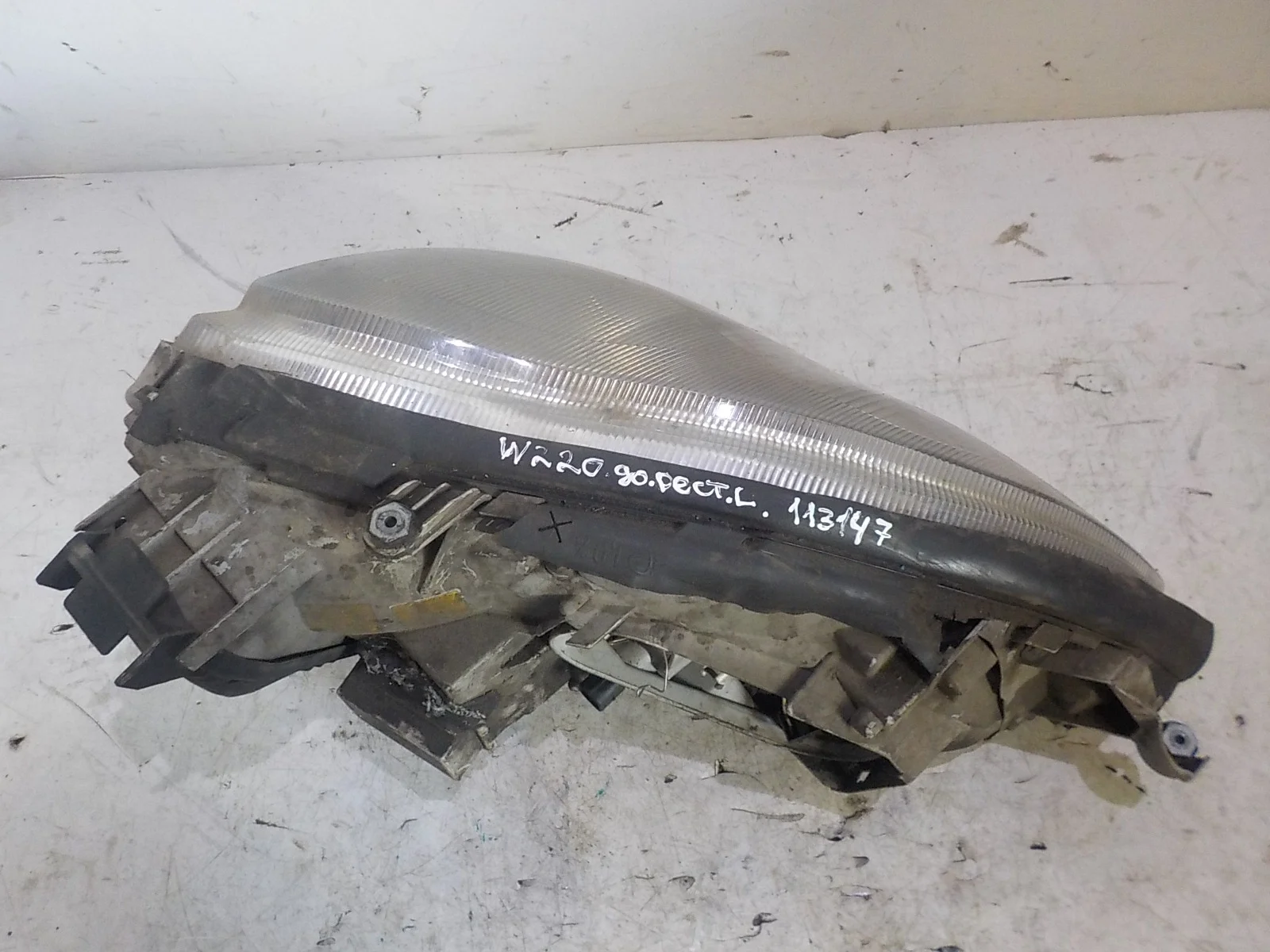 Фара Mercedes-Benz S-класс W220 (1998—2005) Перед Лево