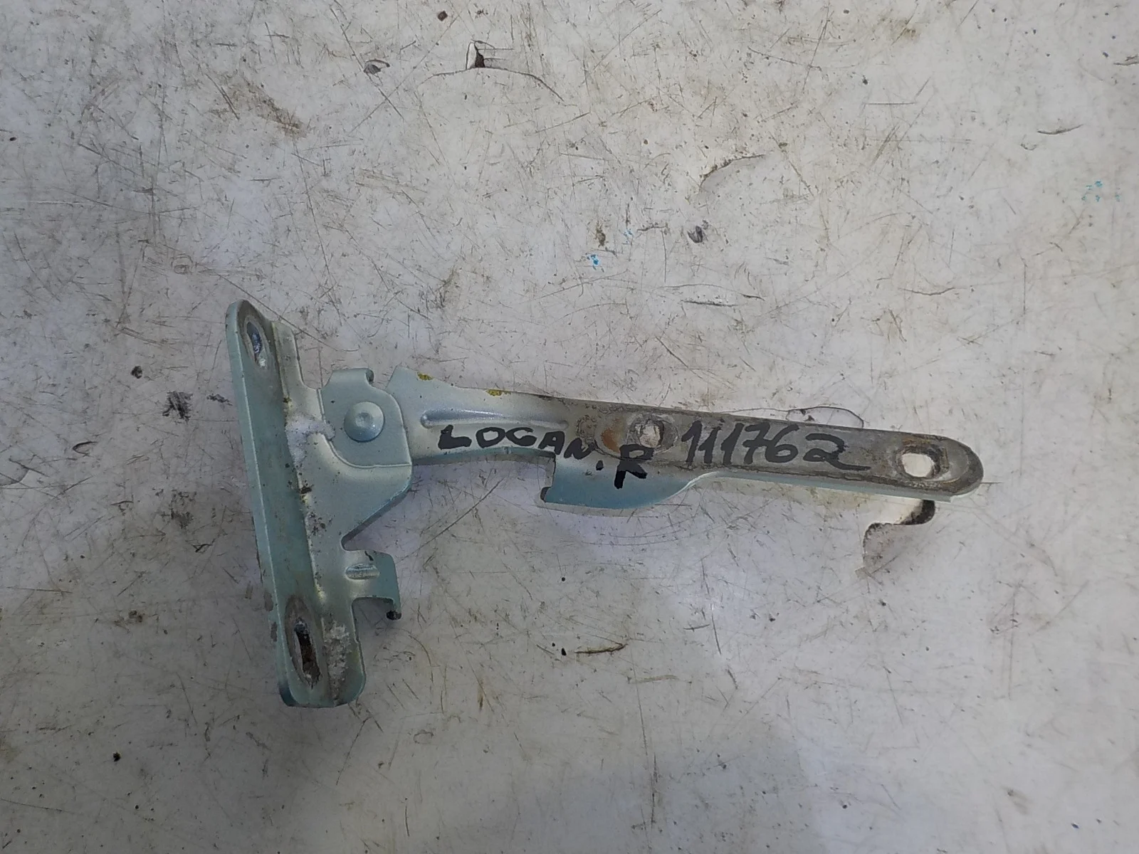 Петля капота ВАЗ (LADA) Largus I (2012—2021) Перед Право