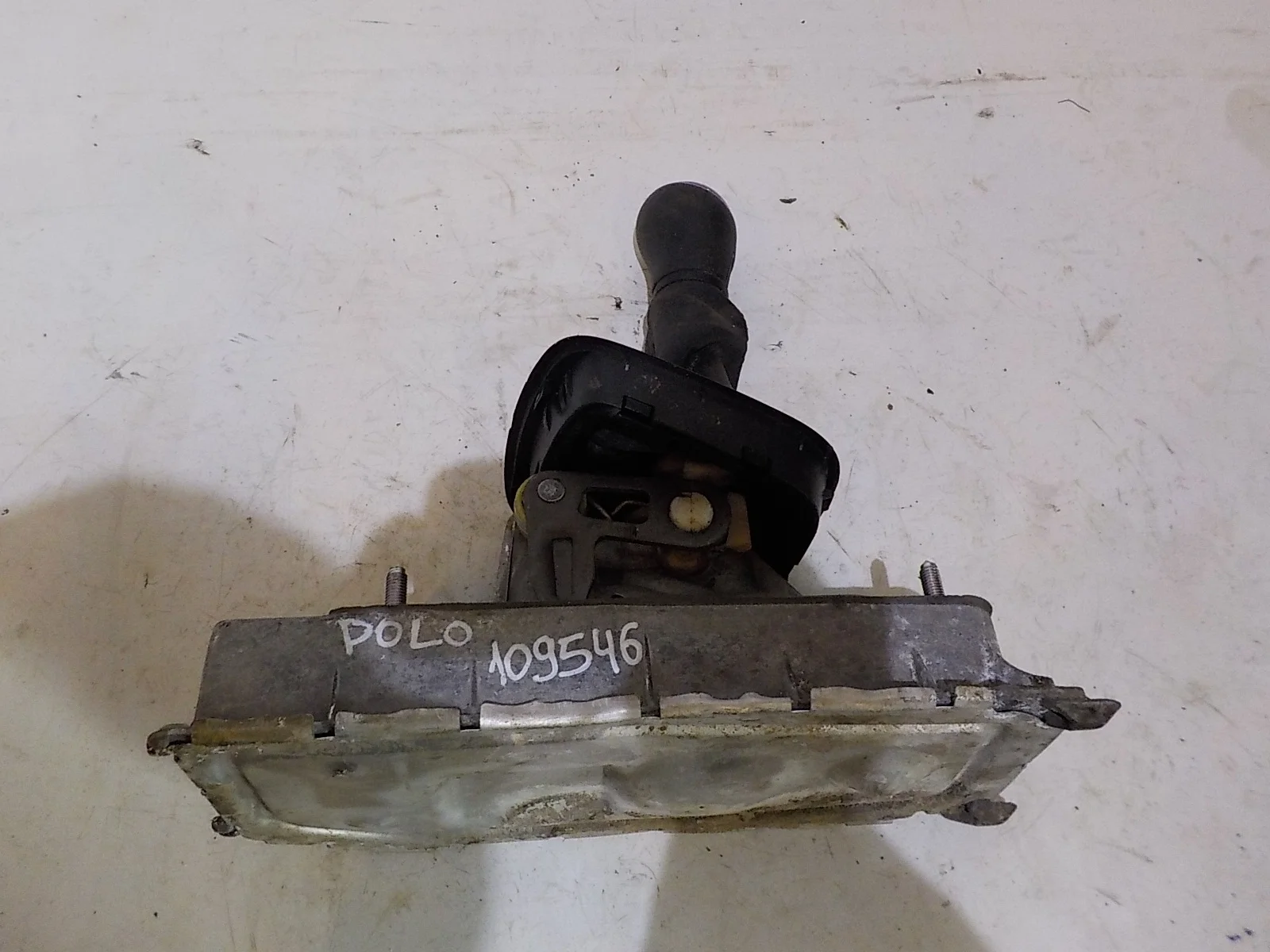 рычаг переключения кпп Volkswagen Polo V (2009—2015)