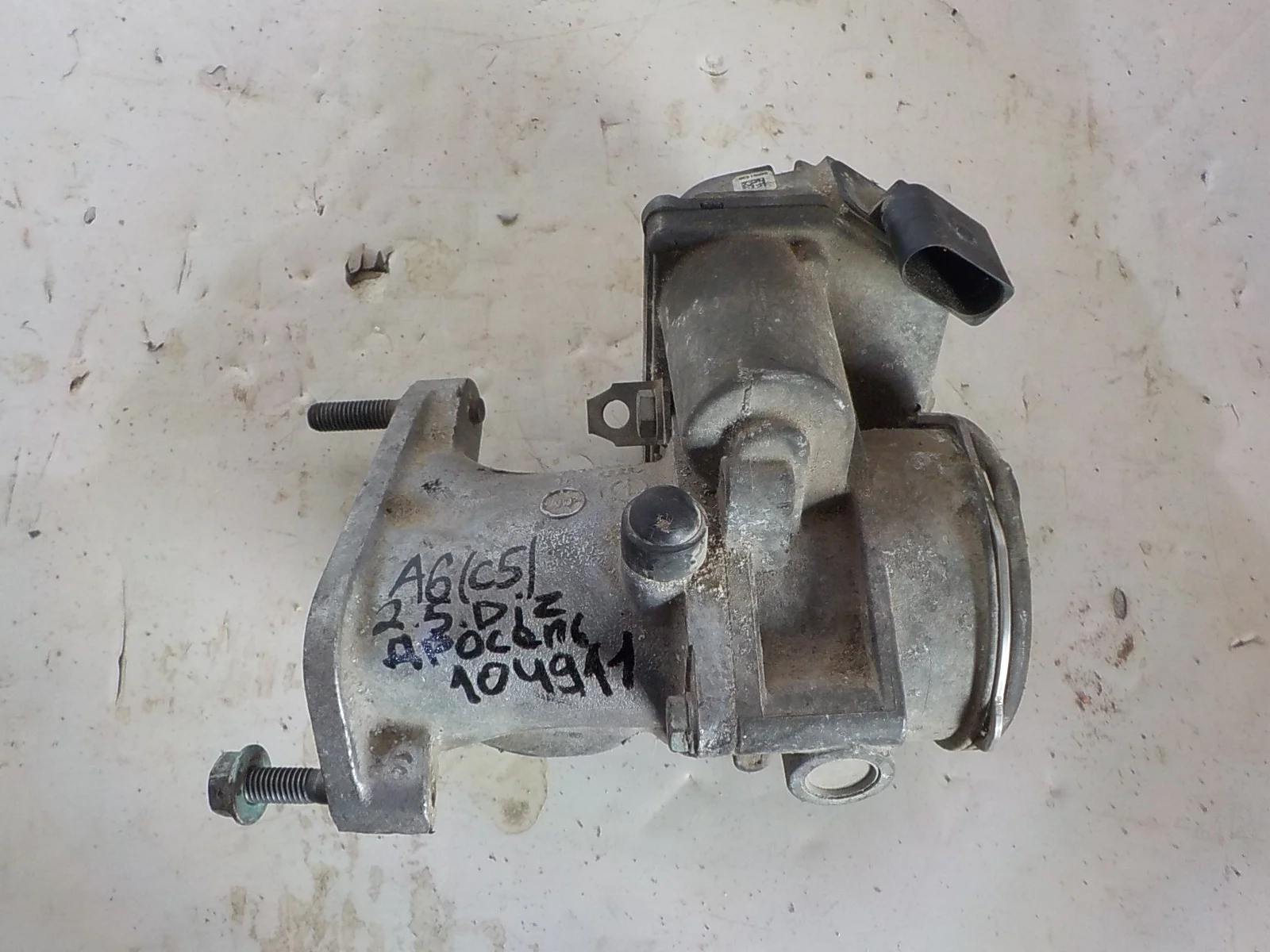 Дроссельная заслонка Audi A6 C5 рестайлинг (2001—2004)