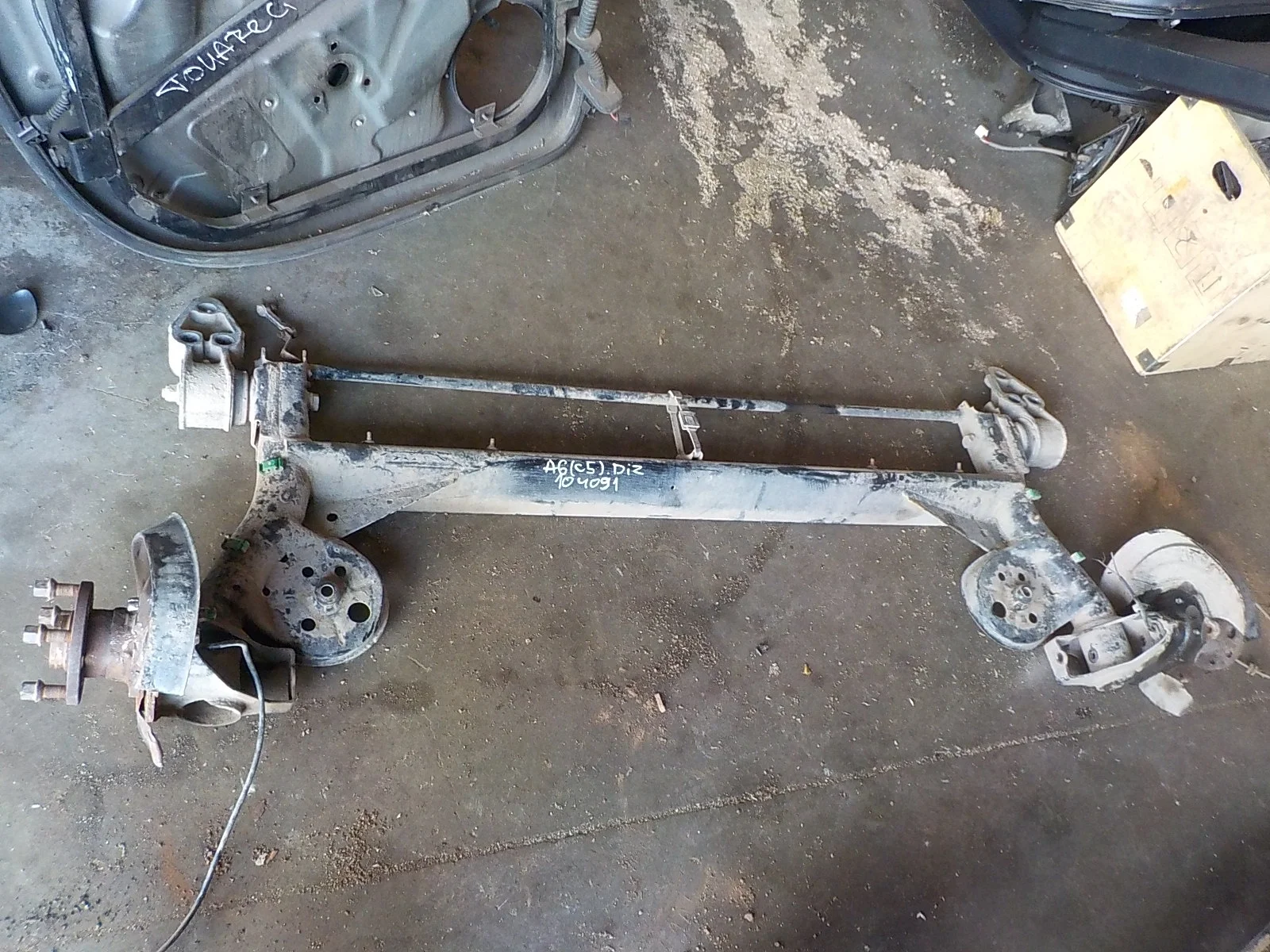 Балка задняя Audi A6 C5 (1997—2001)