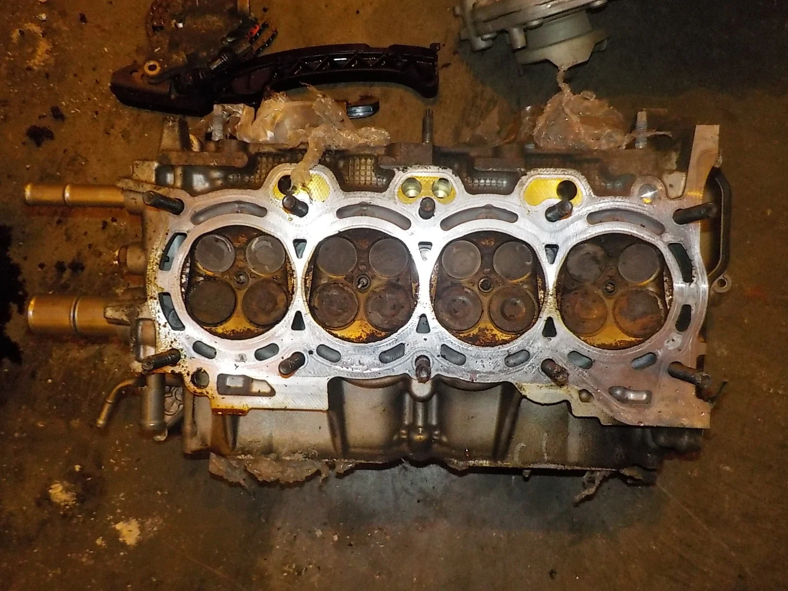 Головка блока цилиндров Toyota Corolla X рестайлинг (2010—2013)