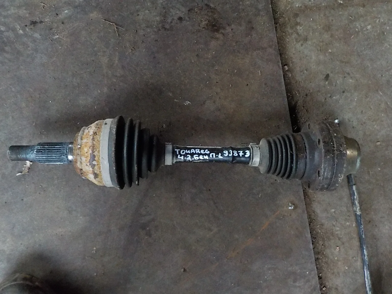 Привод Volkswagen Touareg I (2002—2006) Перед Лево