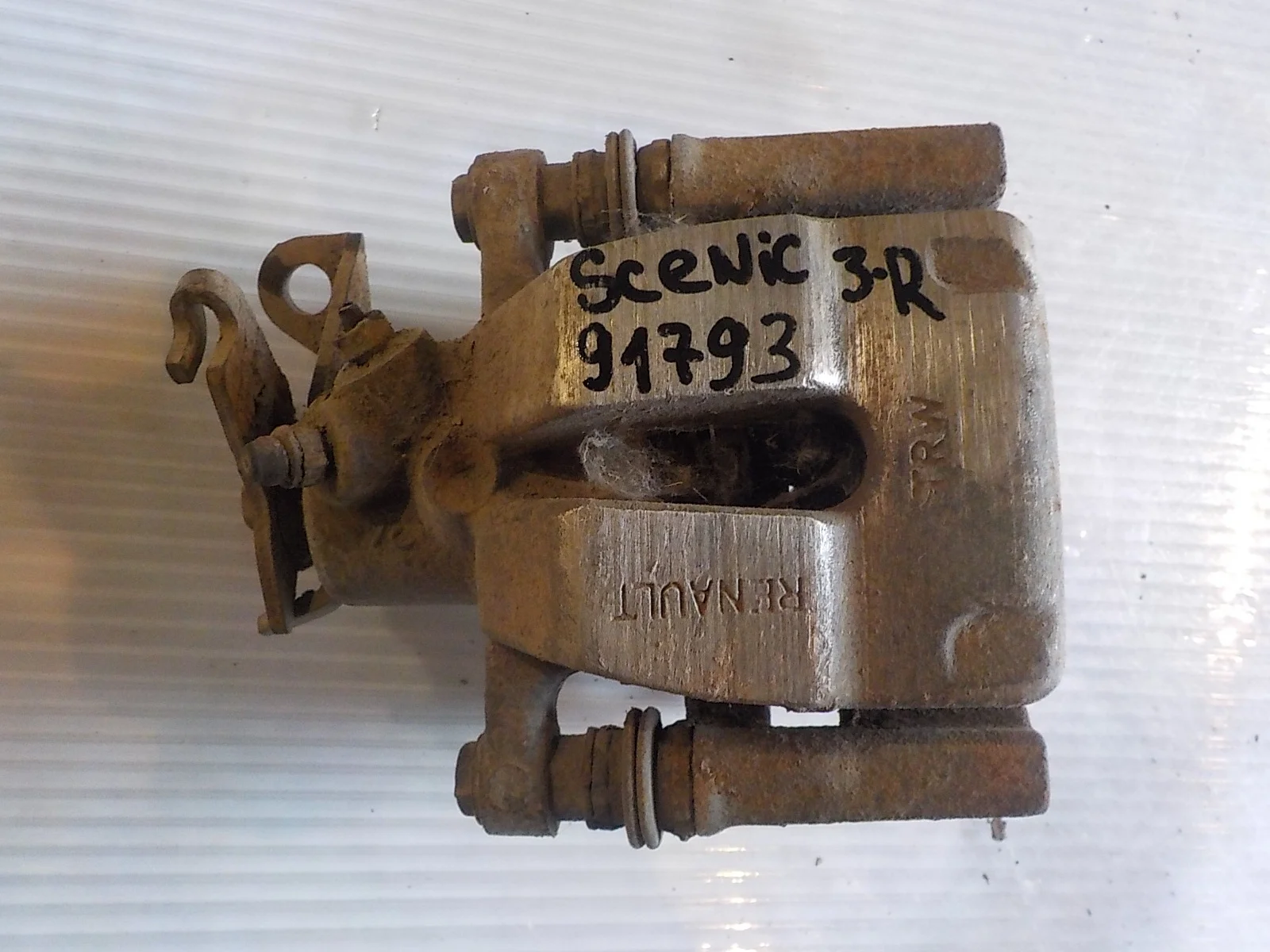 суппорт Renault Scenic II (2003—2006) Зад Право