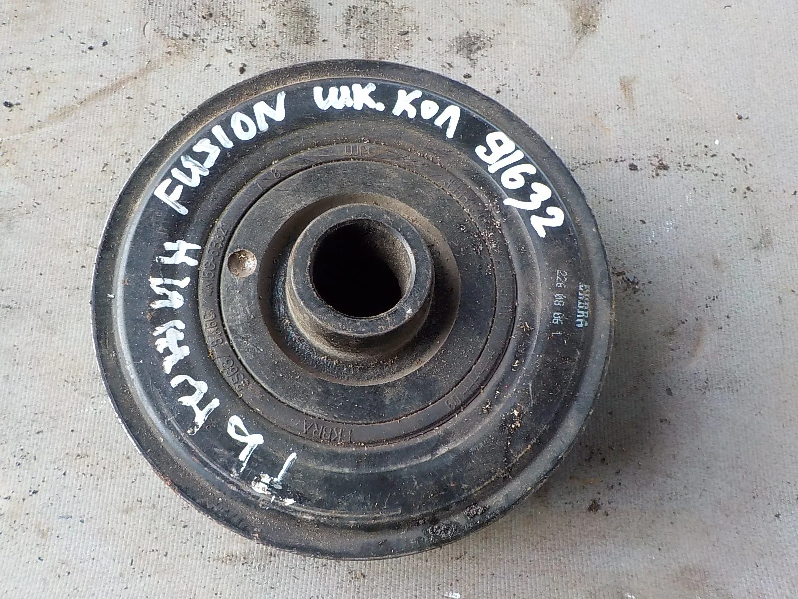 Шкив коленвала Ford Fusion I рестайлинг (2005—2012)