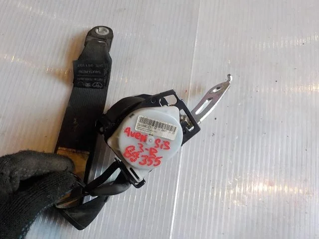 Ремень безопасности Toyota Avensis T250 (2003—2006) Зад Право