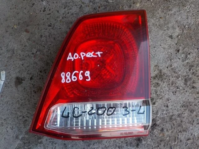 Фонарь Toyota Land Cruiser 200 (2007—2012) Зад Право