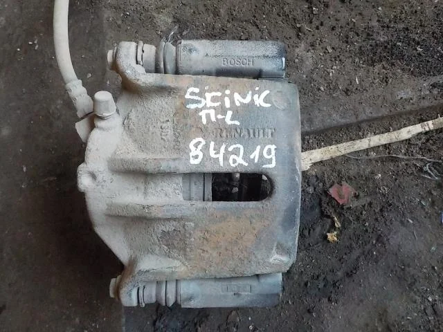 суппорт Renault Scenic II (2003—2006) Перед Лево