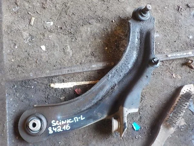 Рычаг Renault Megane II рестайлинг (2006—2009) Перед Лево