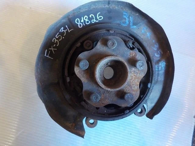 кулак поворотный Infiniti FX35 I (2002—2006) Зад Лево