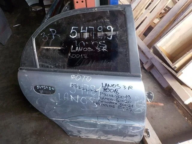 Дверь Chevrolet Lanos I (2002—2009) Зад Право